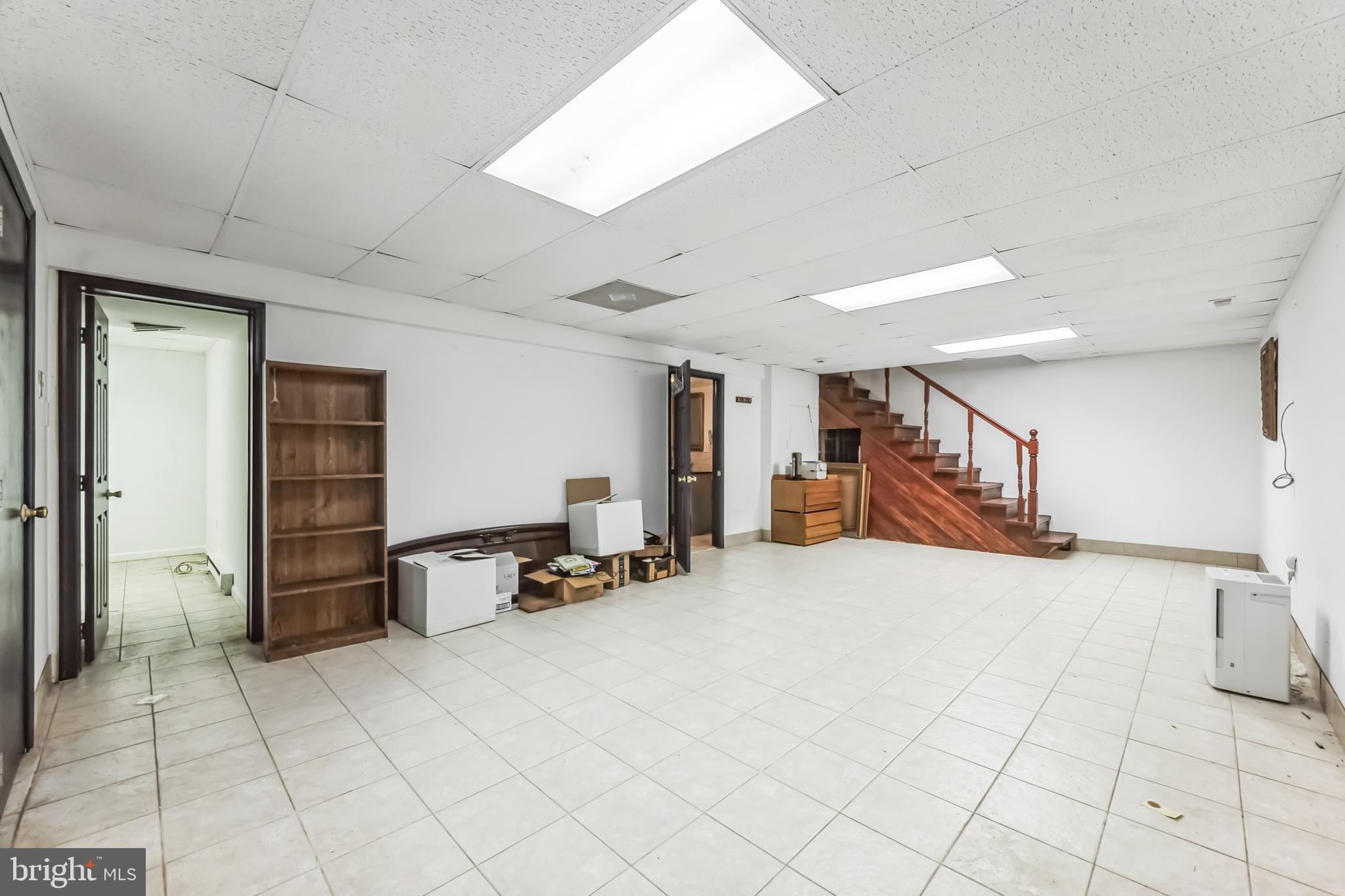 JUSTA FARMS - Residential