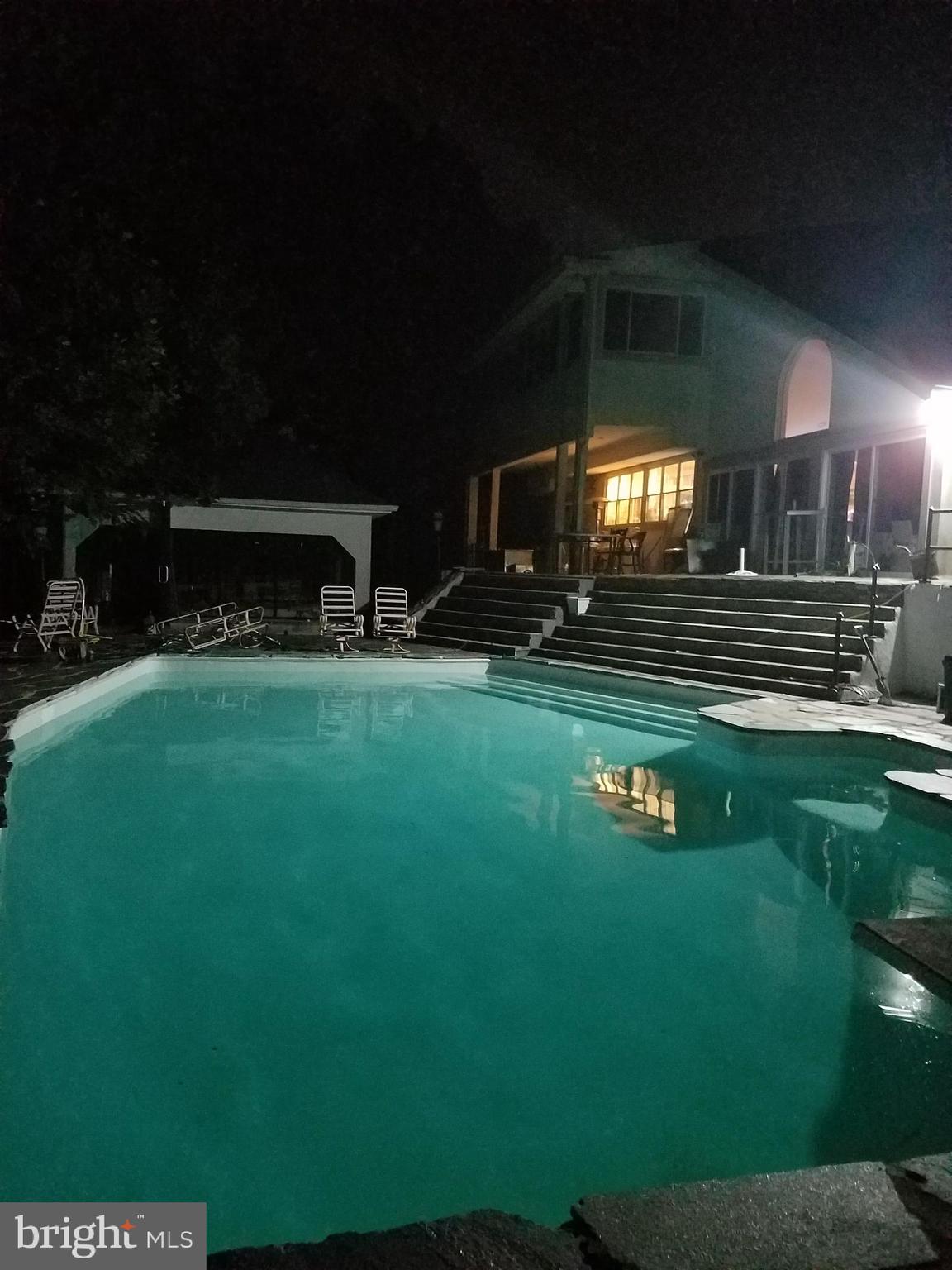 JUSTA FARMS - Residential