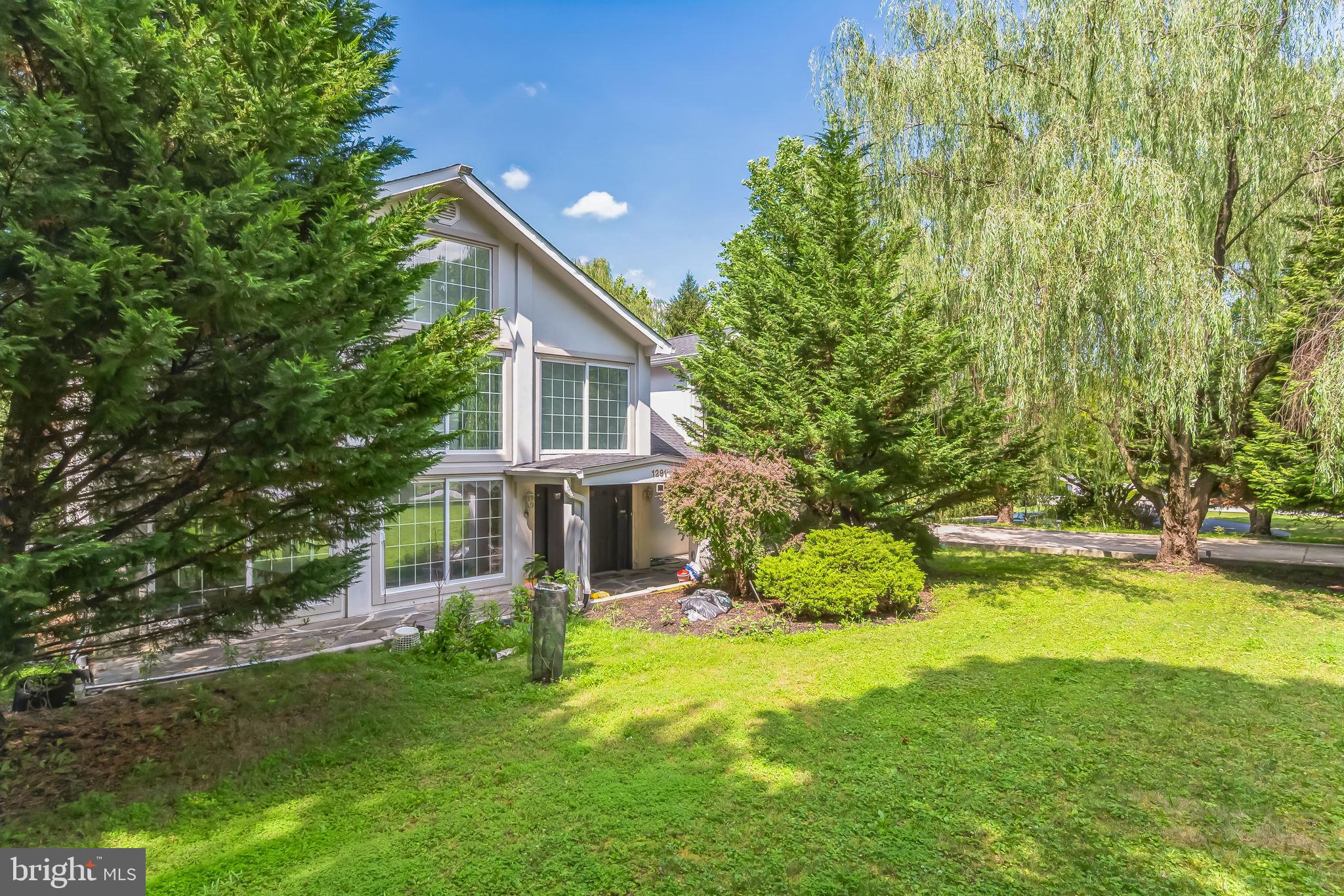 JUSTA FARMS - Residential