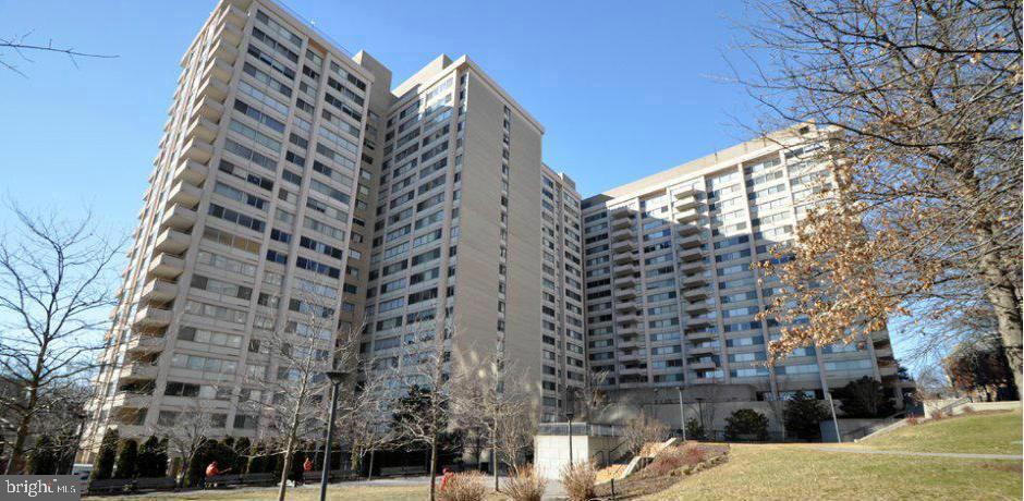 CHEVY CHASE - Residential Lease