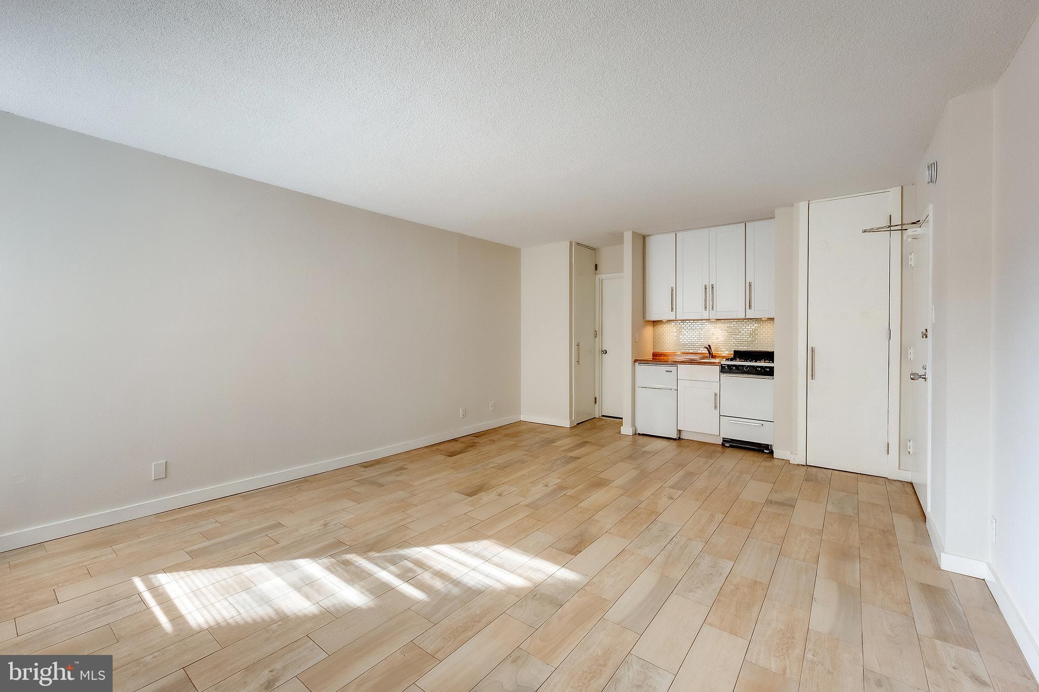 CHEVY CHASE - Residential Lease