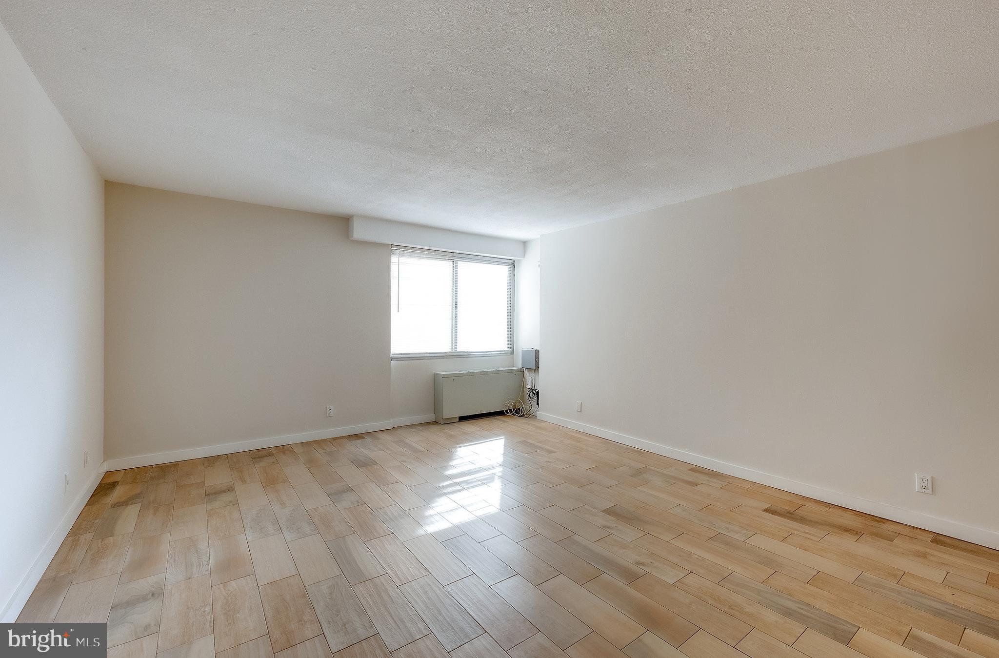 CHEVY CHASE - Residential Lease