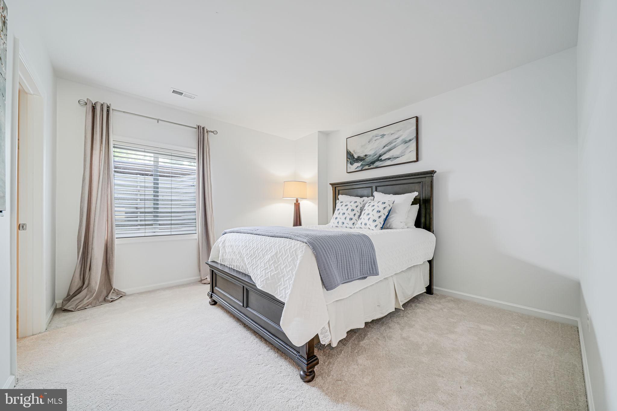 SUNBERRY - Residential