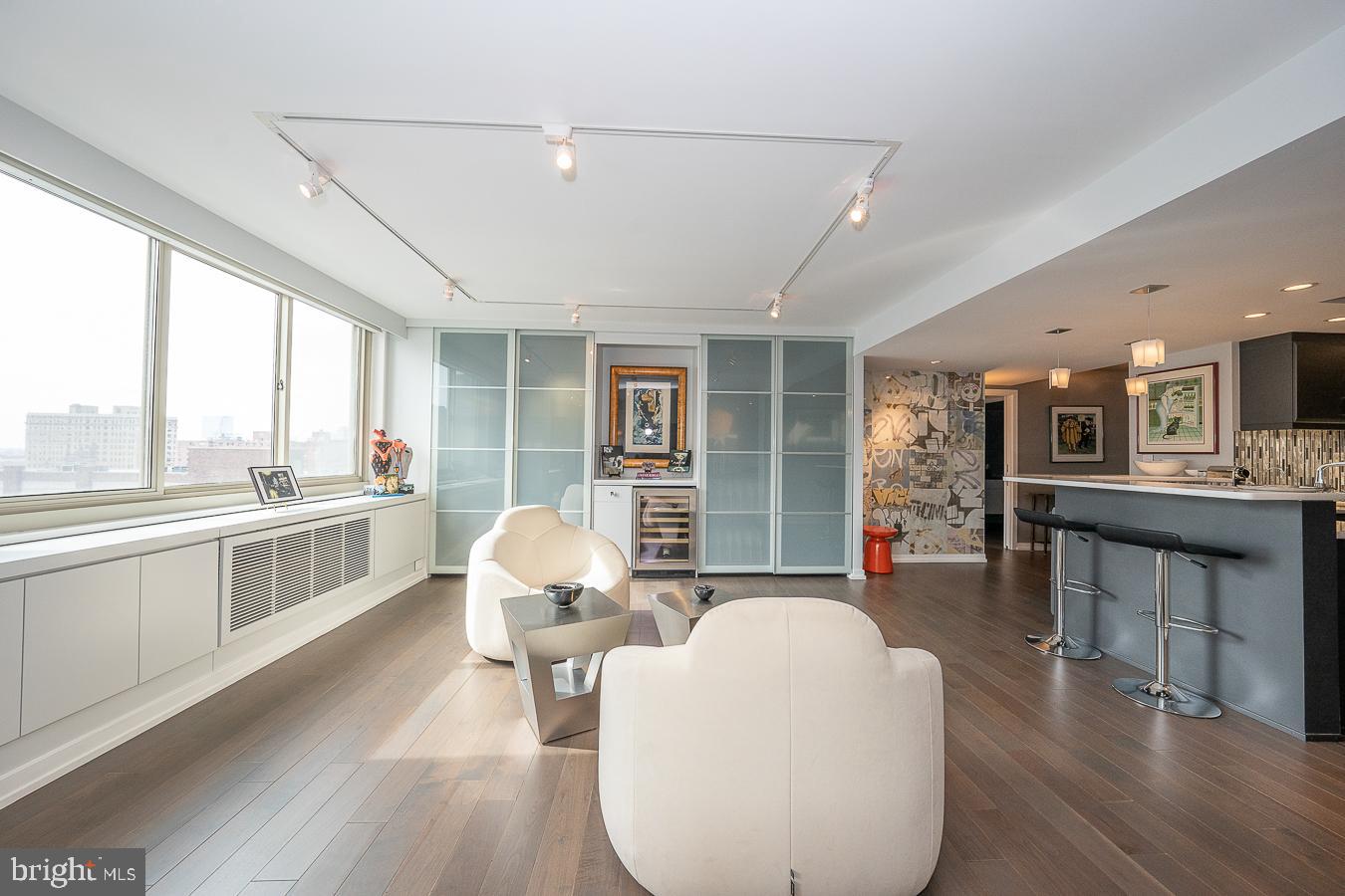 RITTENHOUSE SQUARE - Residential