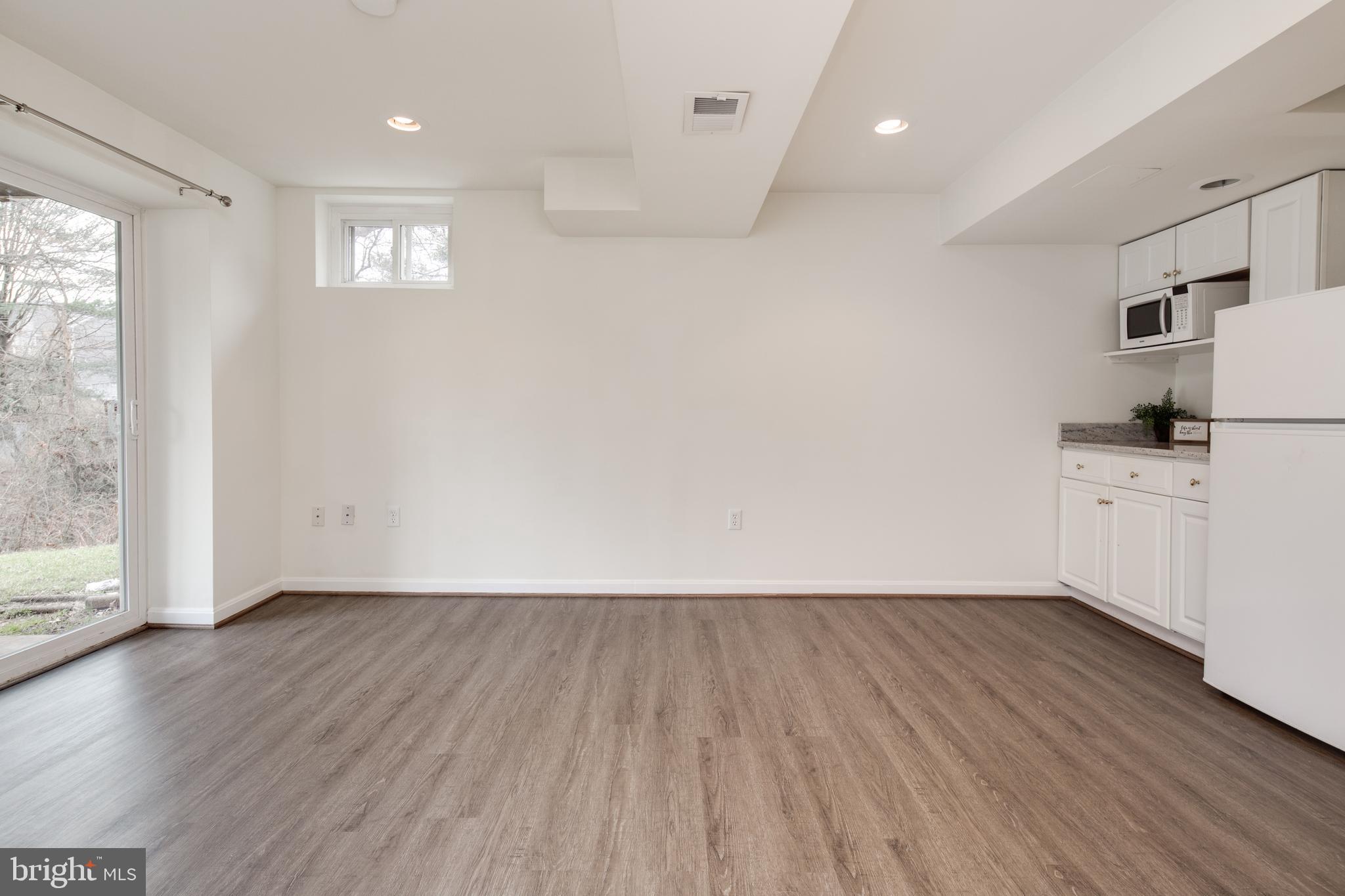 ARMFIELD ESTATES - Residential