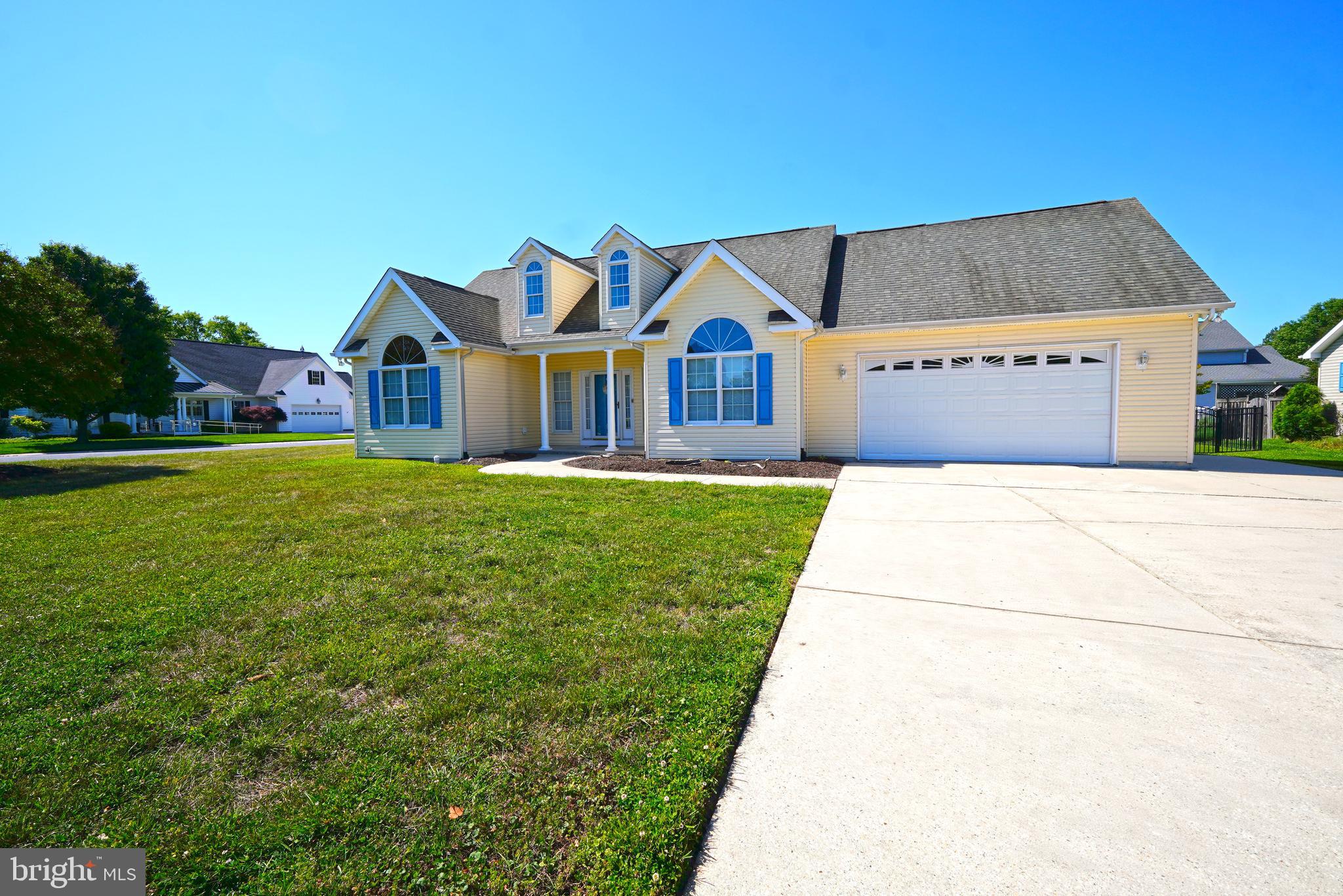 1 FLAMINGO COURT