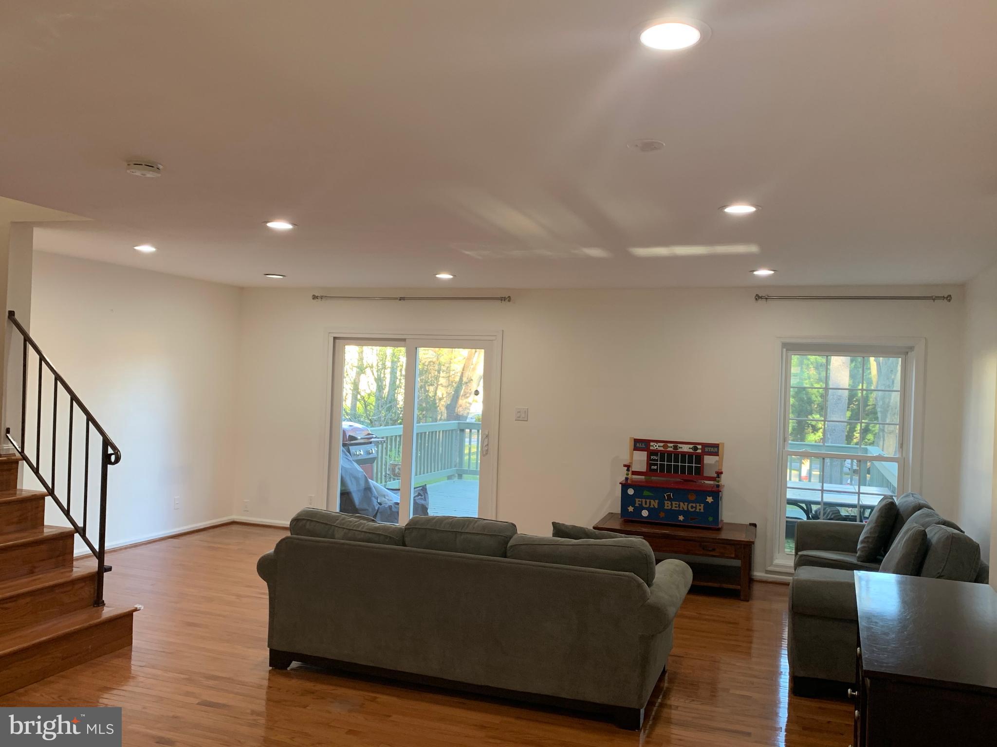 GREENTREE VILLAGE - Residential Lease