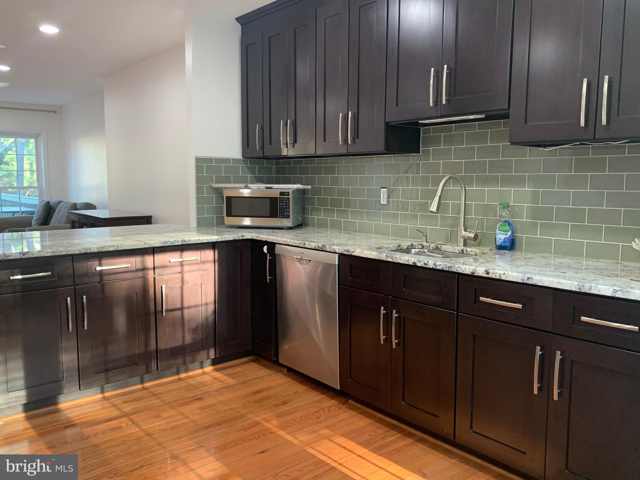 GREENTREE VILLAGE - Residential Lease