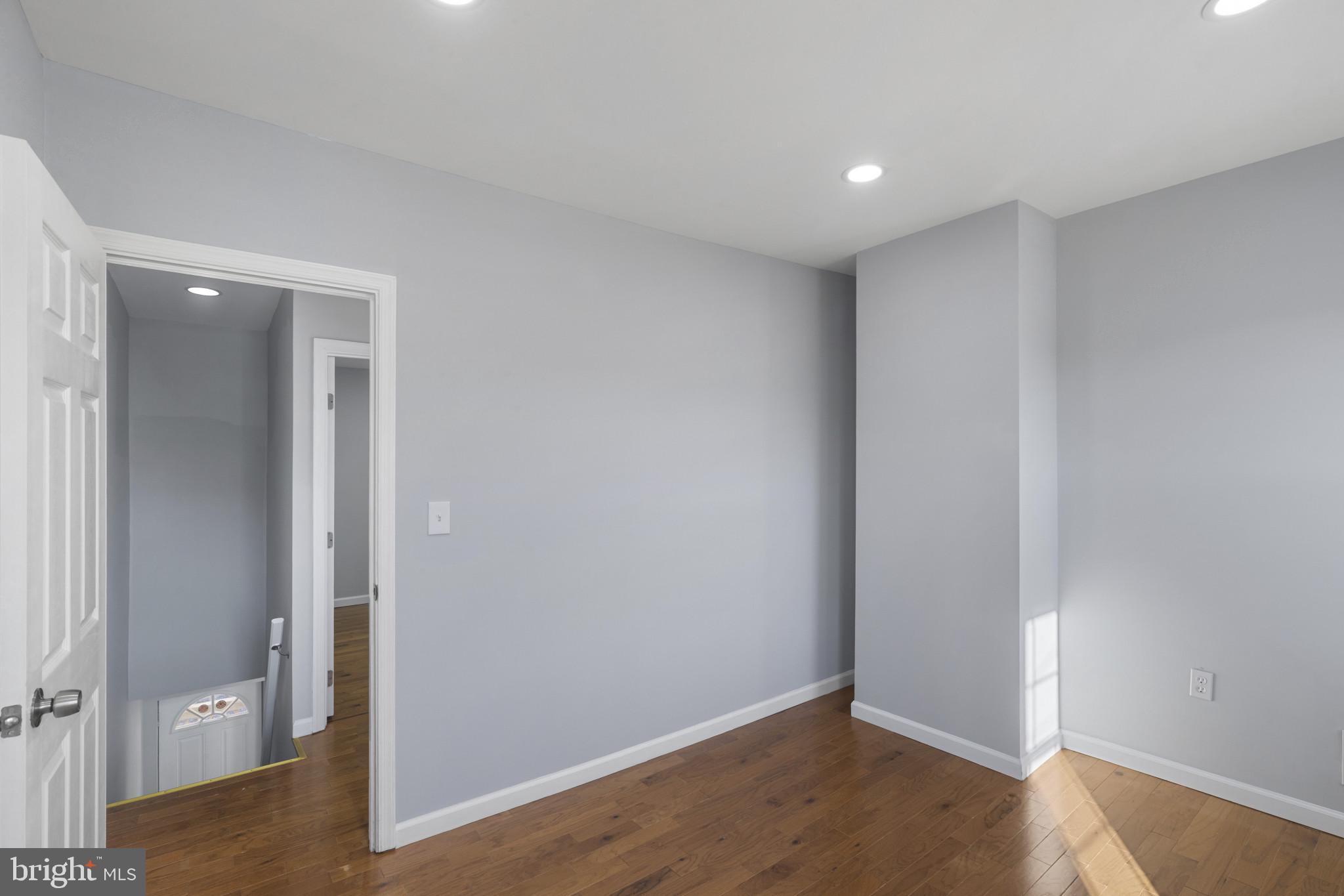 WYMAN PARK HAMPDEN - Residential