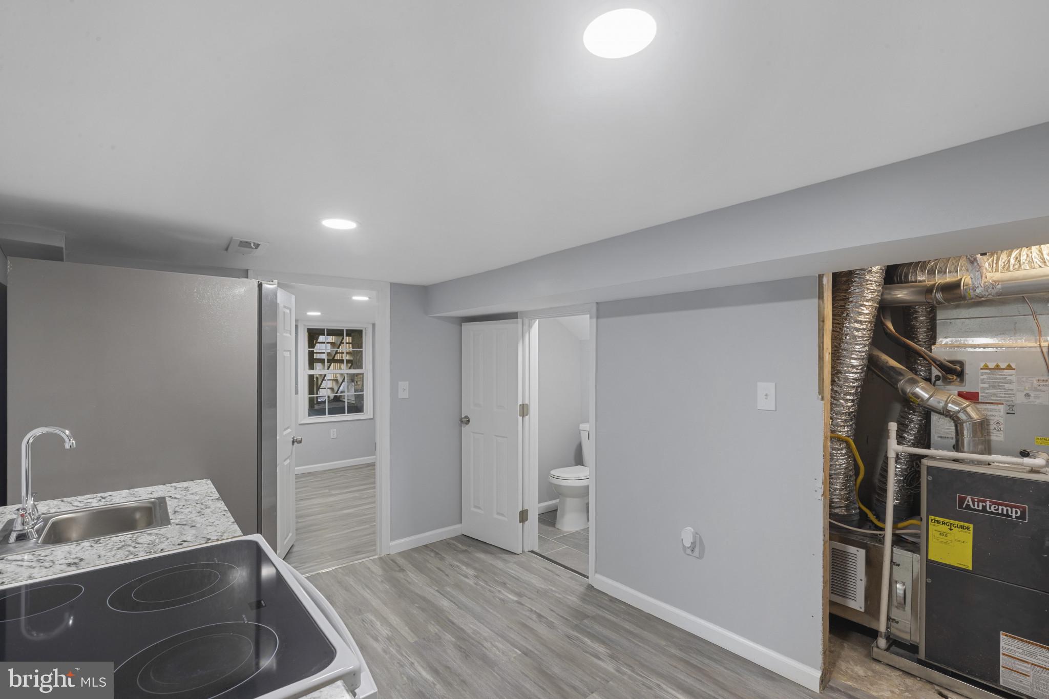 WYMAN PARK HAMPDEN - Residential