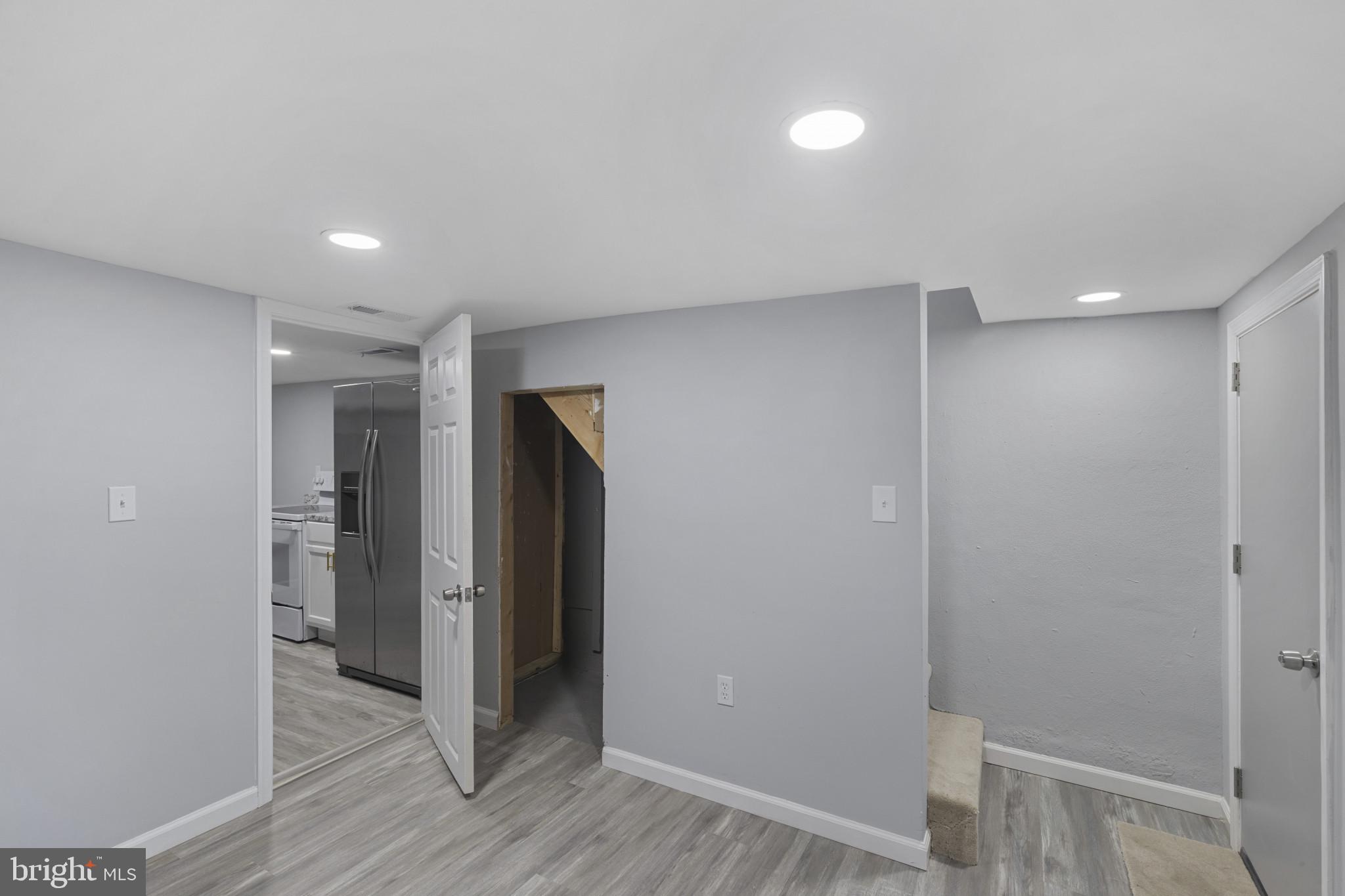 WYMAN PARK HAMPDEN - Residential