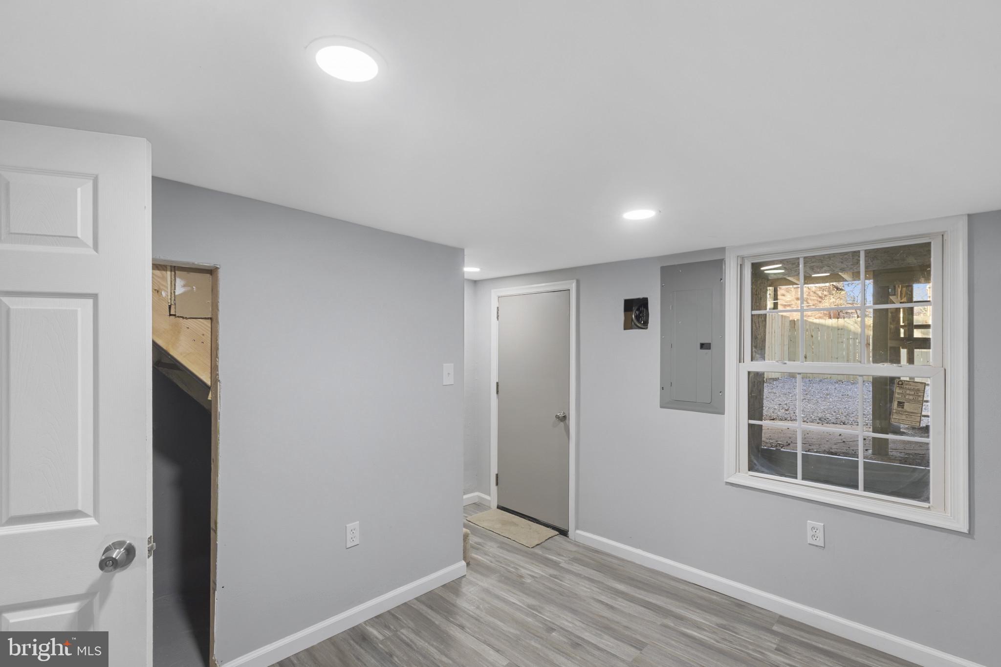 WYMAN PARK HAMPDEN - Residential