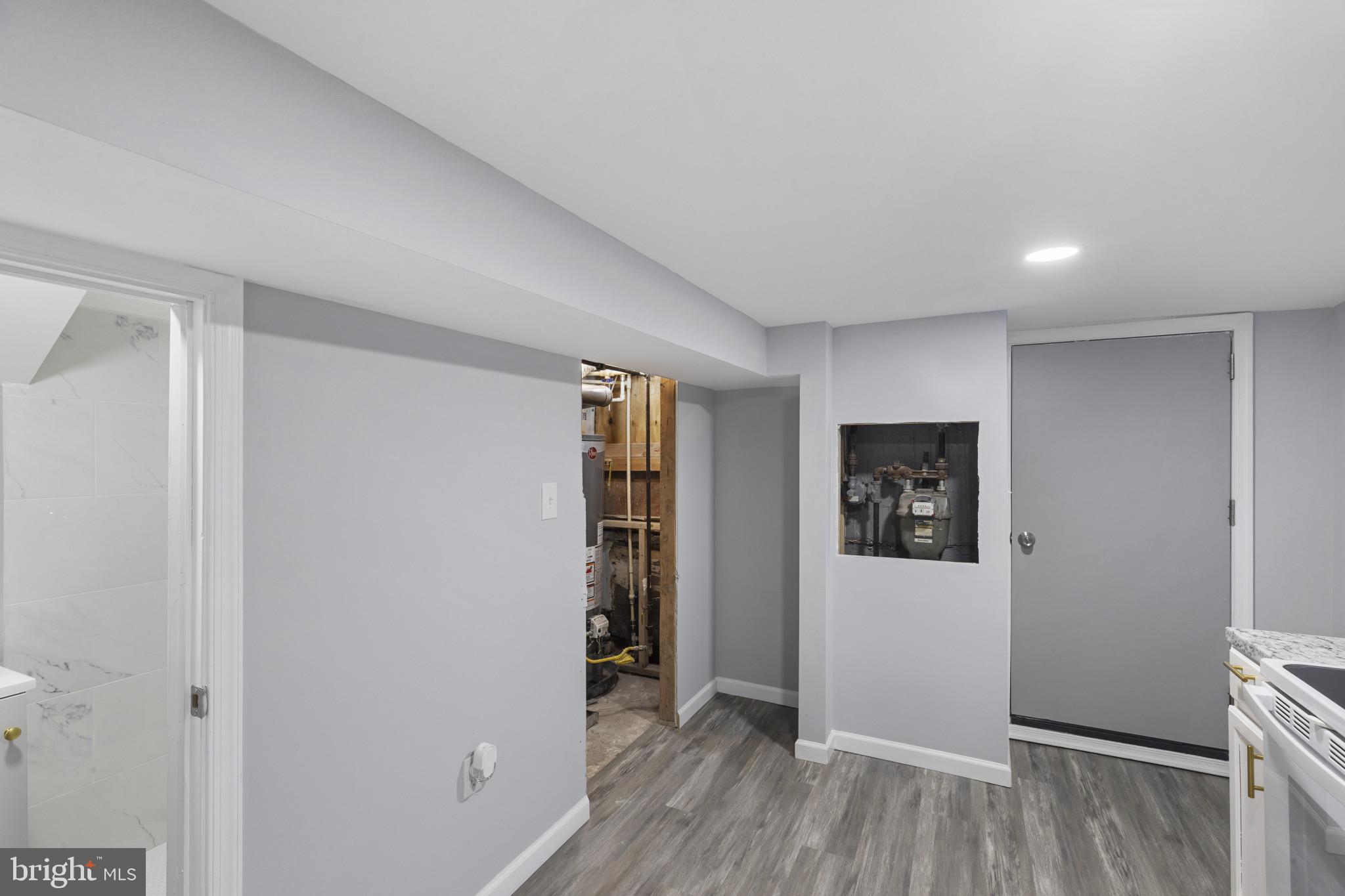 WYMAN PARK HAMPDEN - Residential