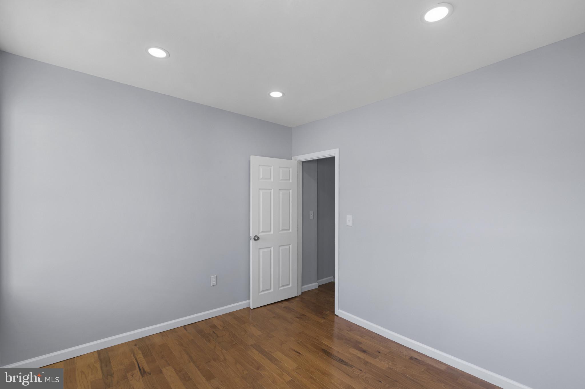 WYMAN PARK HAMPDEN - Residential