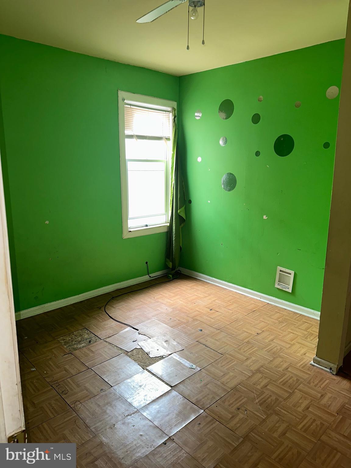 FRANKLIN SQUARE HISTORIC DISTRICT - Residential