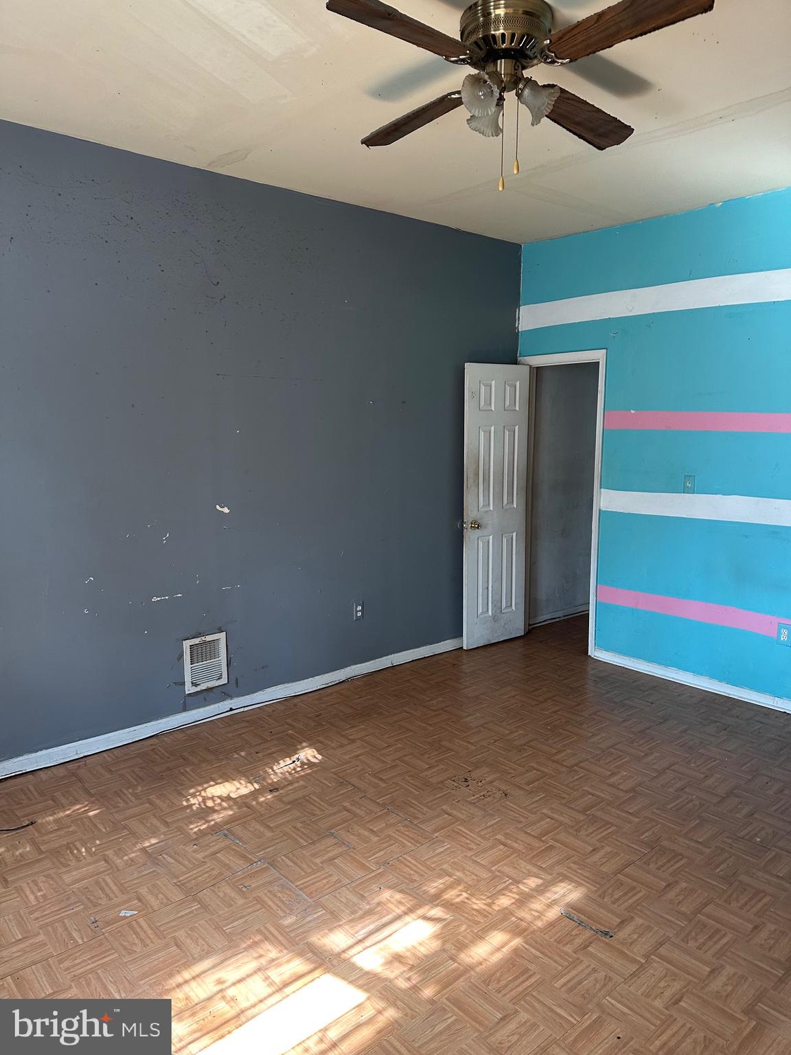 FRANKLIN SQUARE HISTORIC DISTRICT - Residential