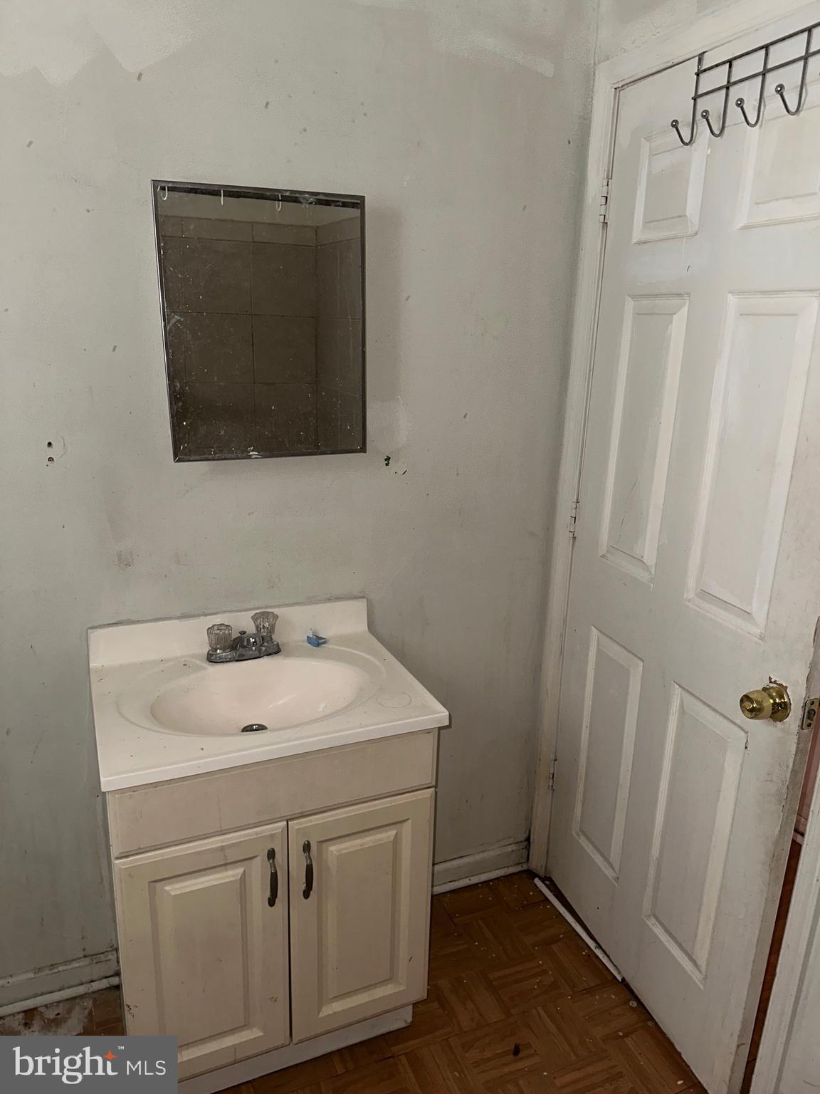 FRANKLIN SQUARE HISTORIC DISTRICT - Residential