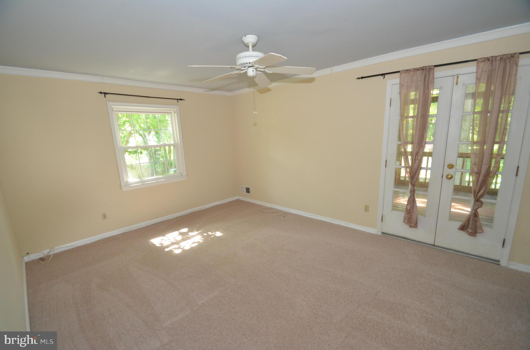 HAYFIELD FARM - Residential Lease