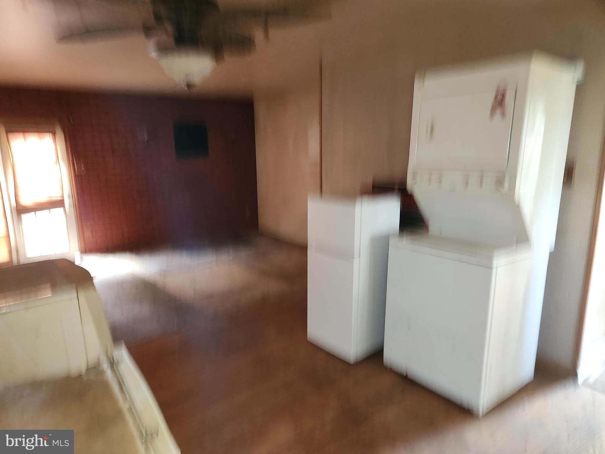 CROFTON MEWS CONDO - Residential