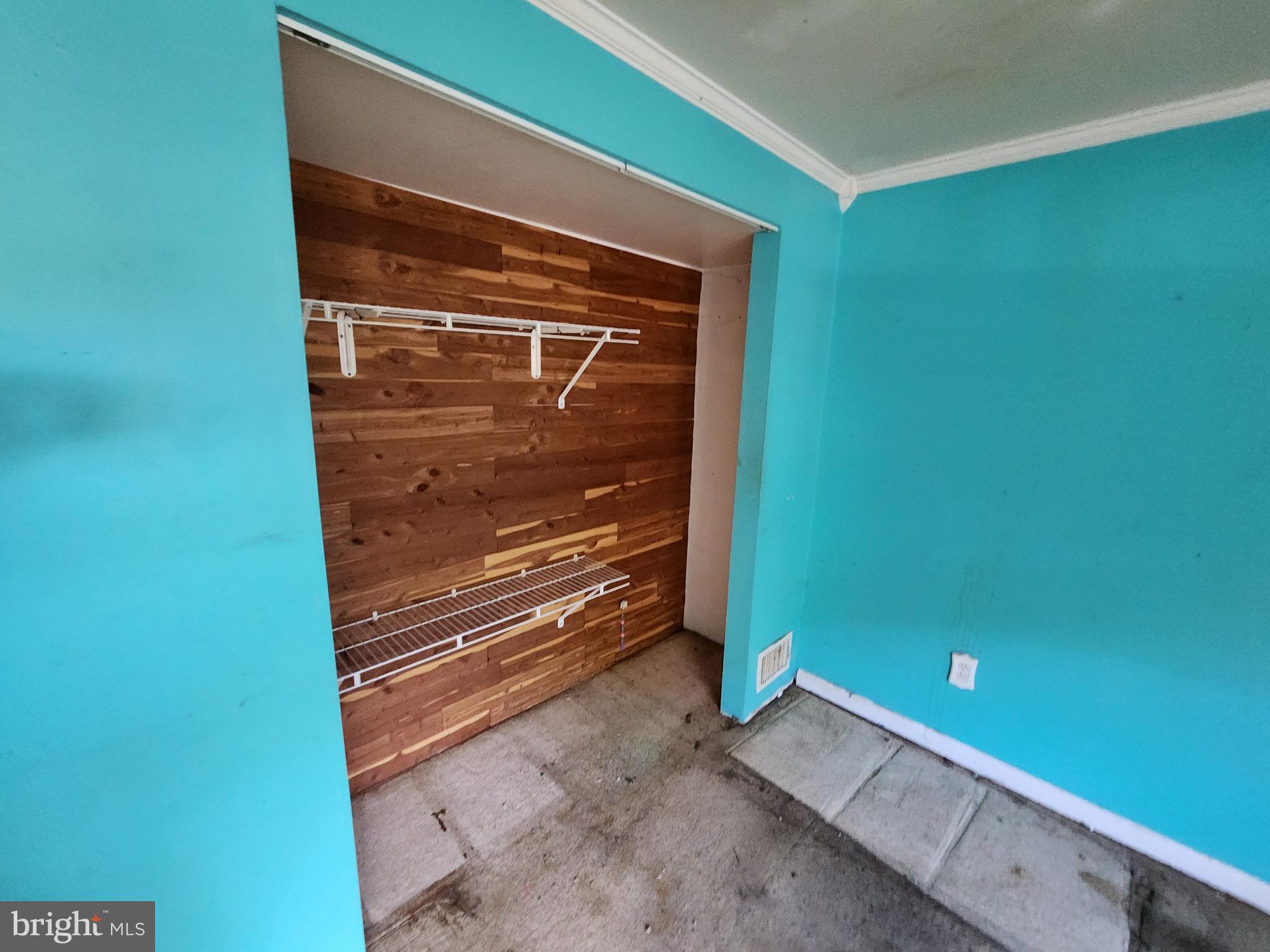 CROFTON MEWS CONDO - Residential