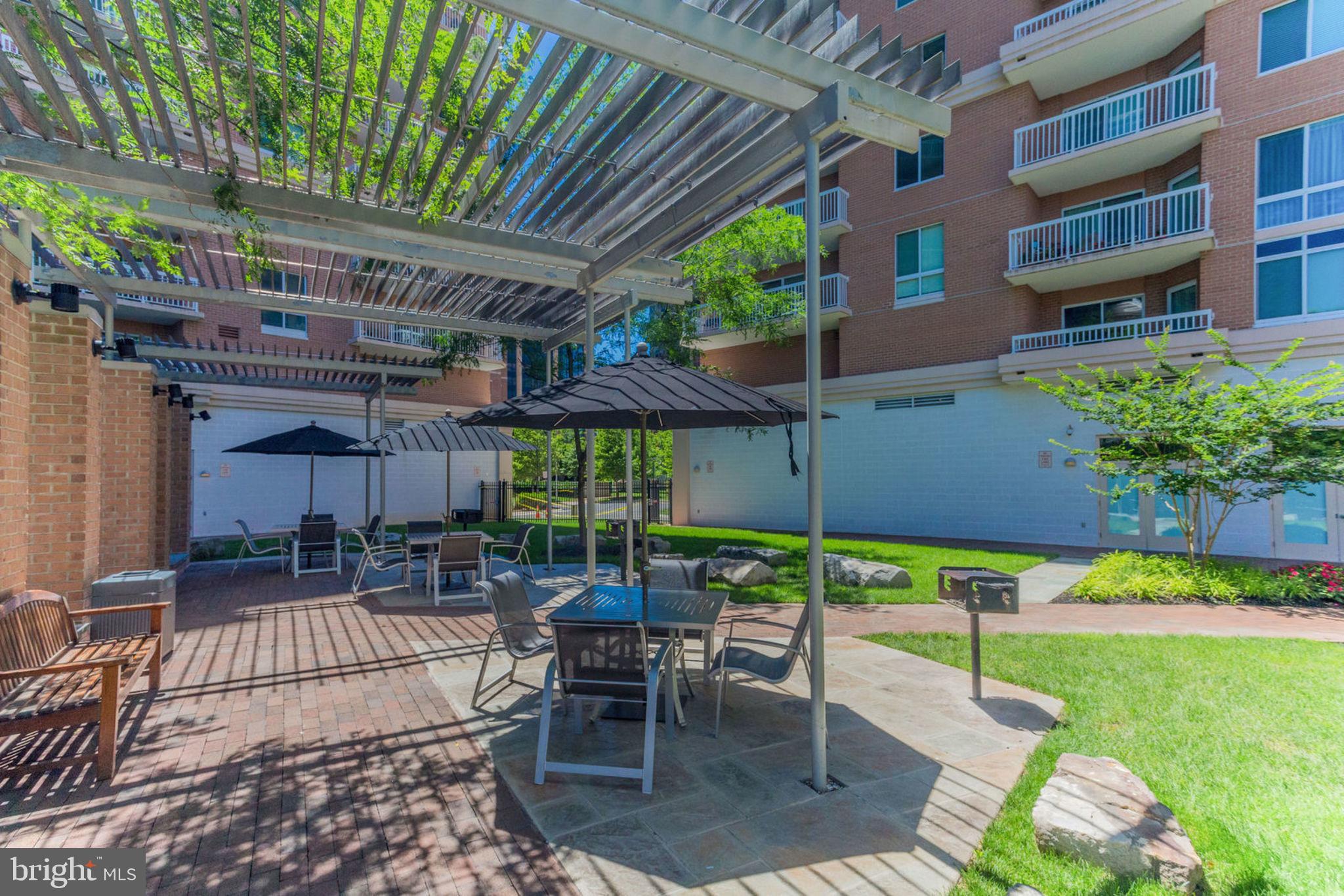 NORTHAMPTON PLACE - Residential Lease