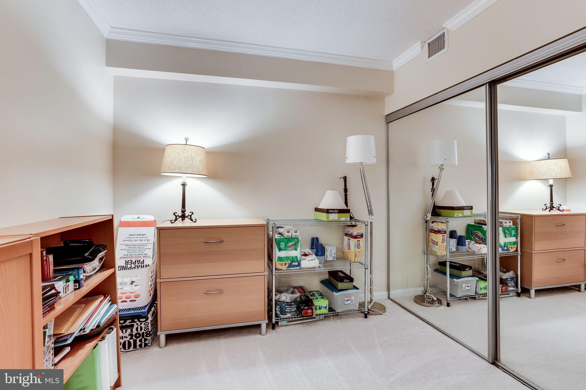 NORTHAMPTON PLACE - Residential Lease