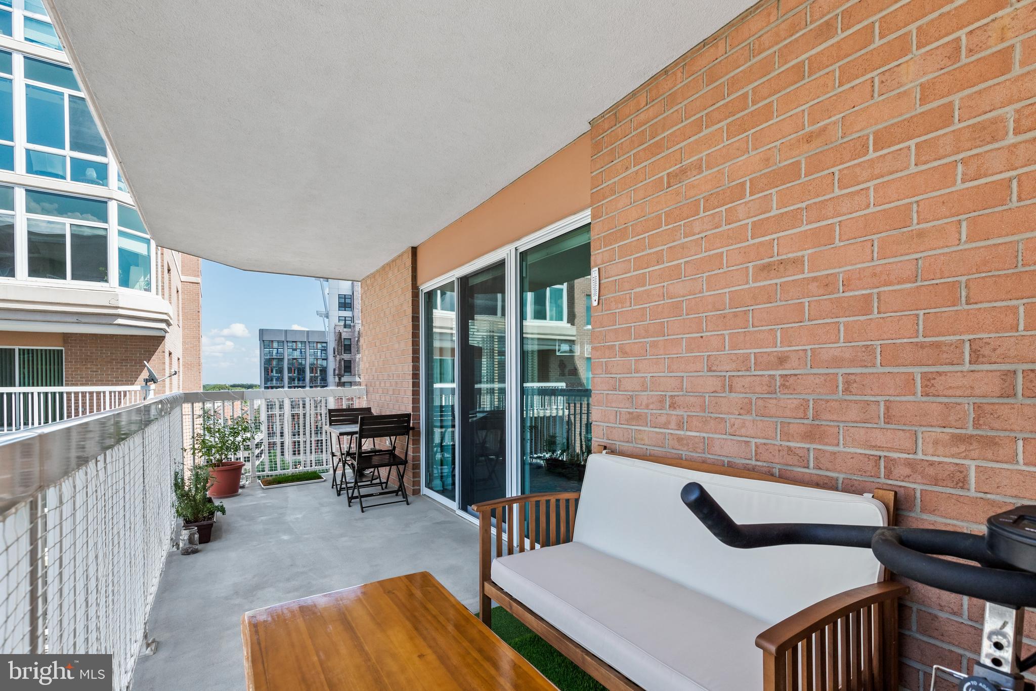 NORTHAMPTON PLACE - Residential Lease