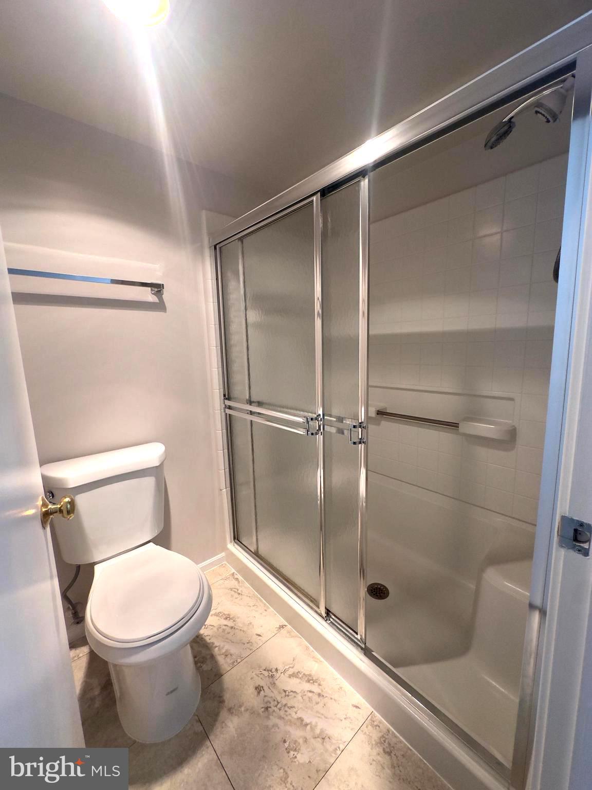 FAIRWAYS NORTH - Residential Lease