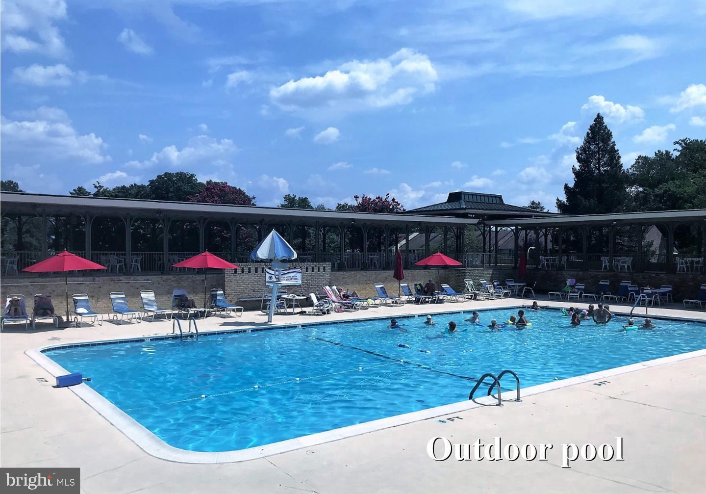 FAIRWAYS NORTH - Residential Lease