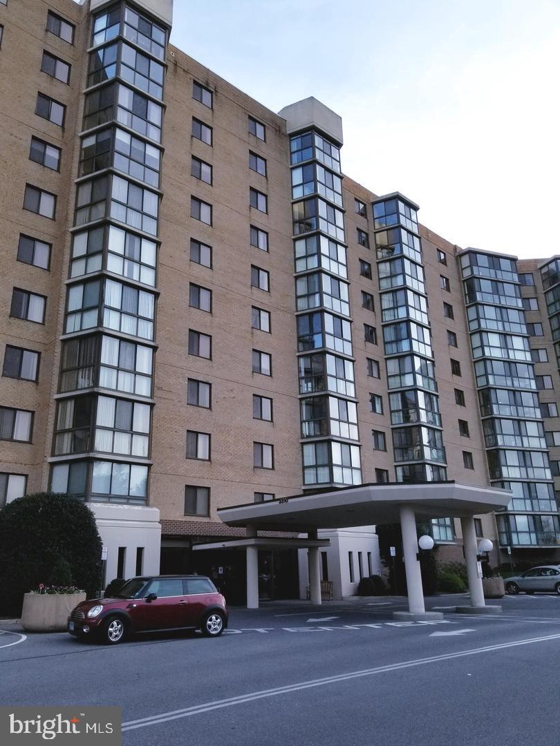 FAIRWAYS NORTH - Residential Lease