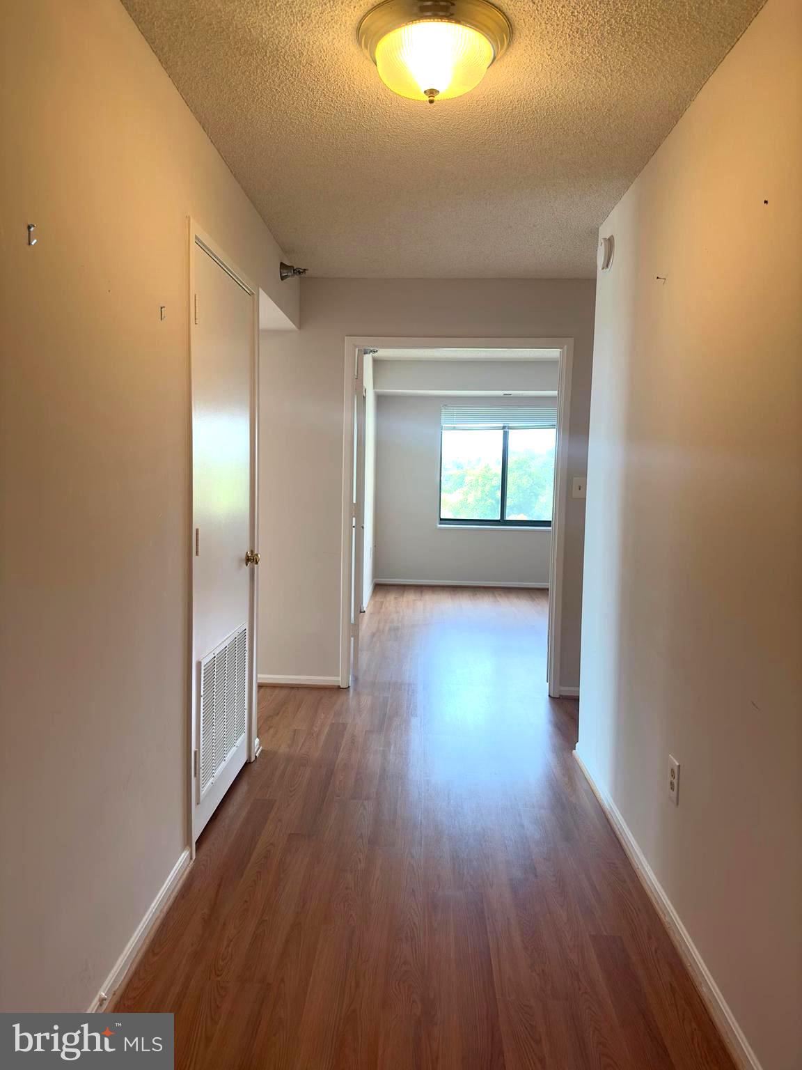 FAIRWAYS NORTH - Residential Lease