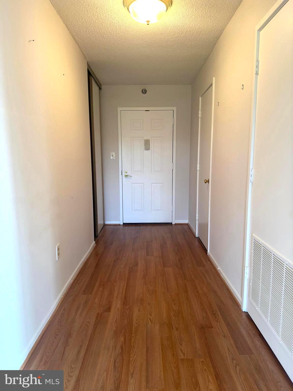 FAIRWAYS NORTH - Residential Lease