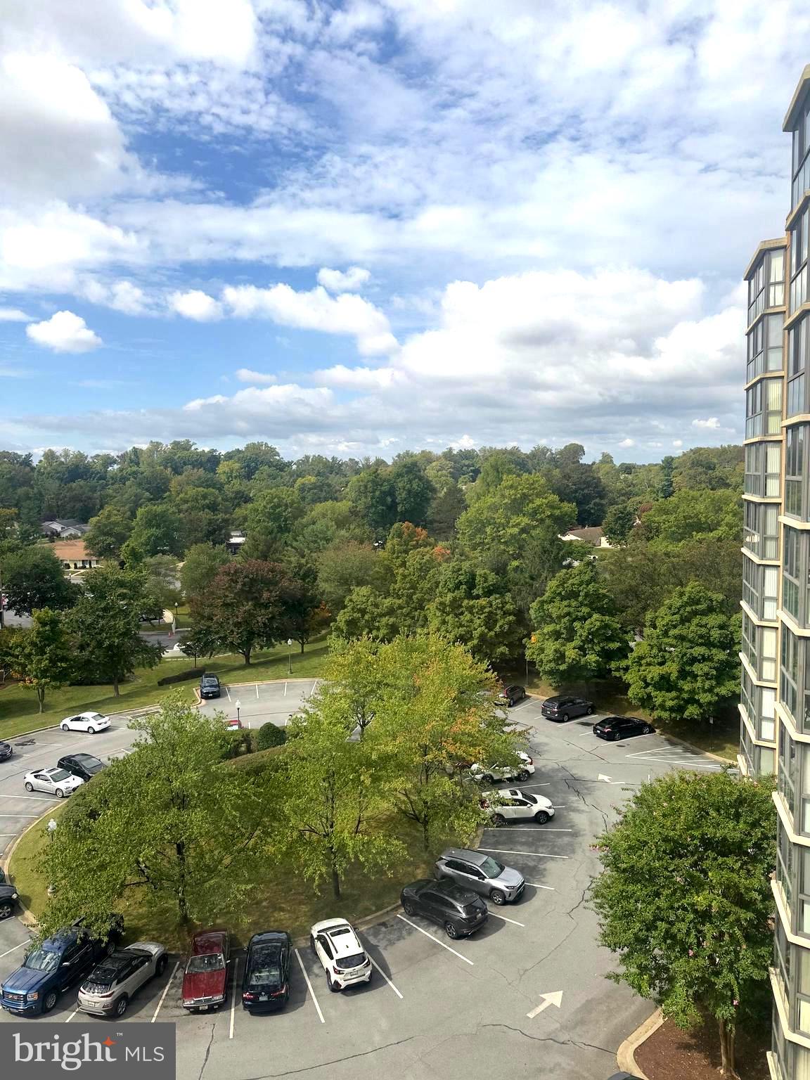 FAIRWAYS NORTH - Residential Lease