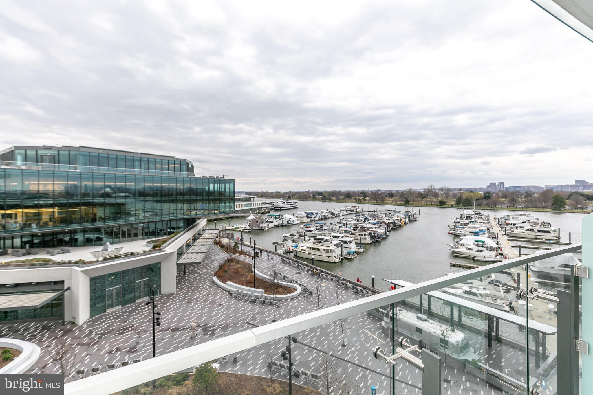 SW WATERFRONT - Residential