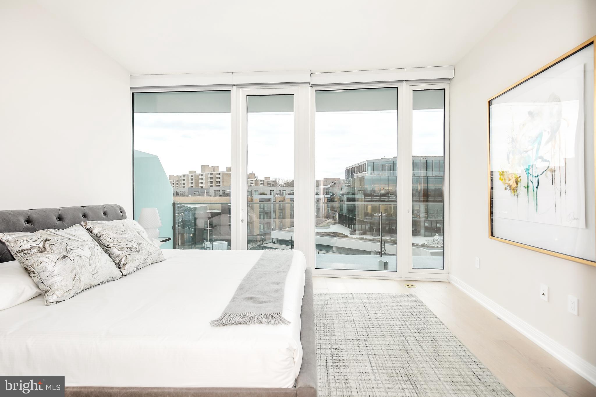 SW WATERFRONT - Residential