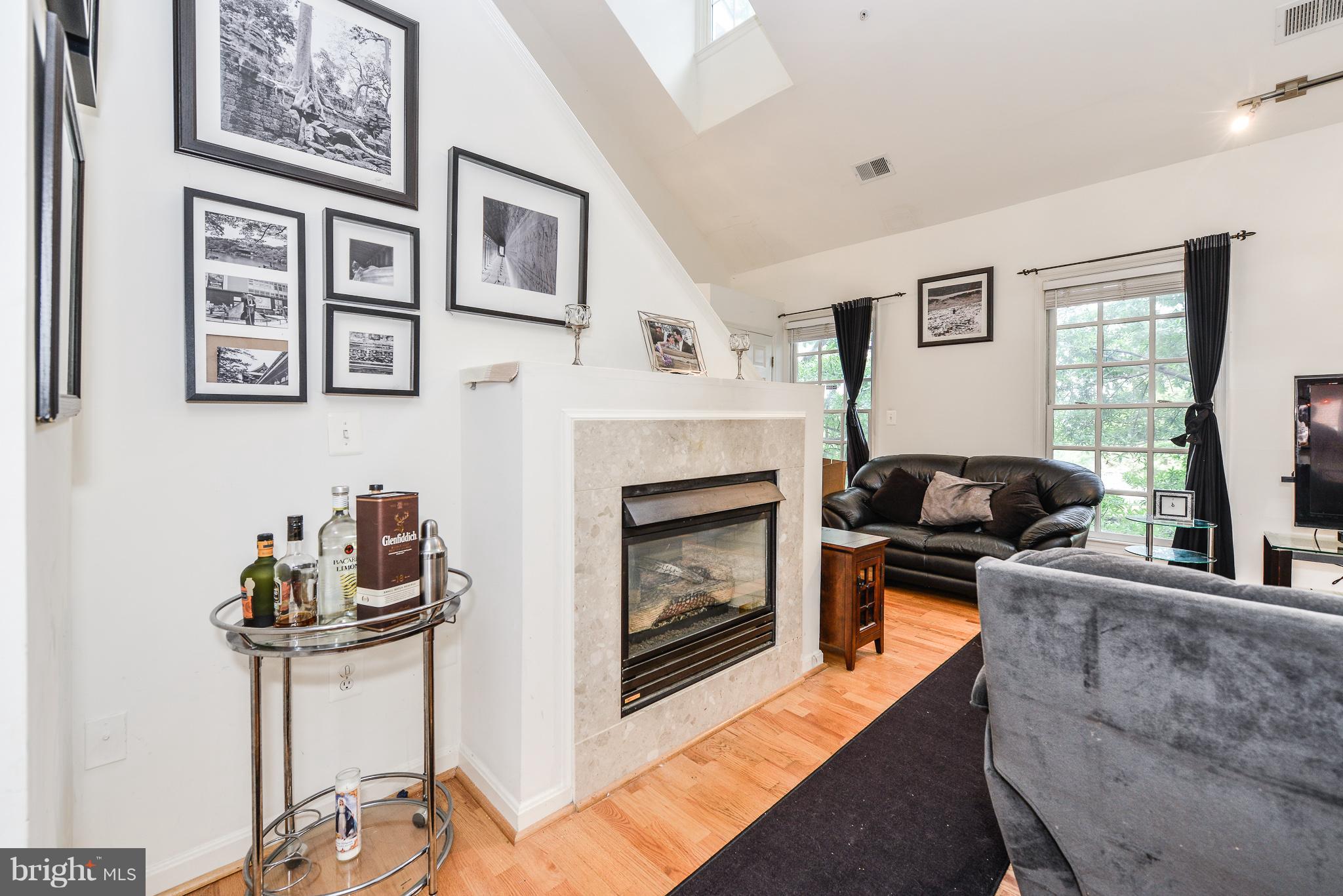 OLD TOWN GREENS - Residential Lease