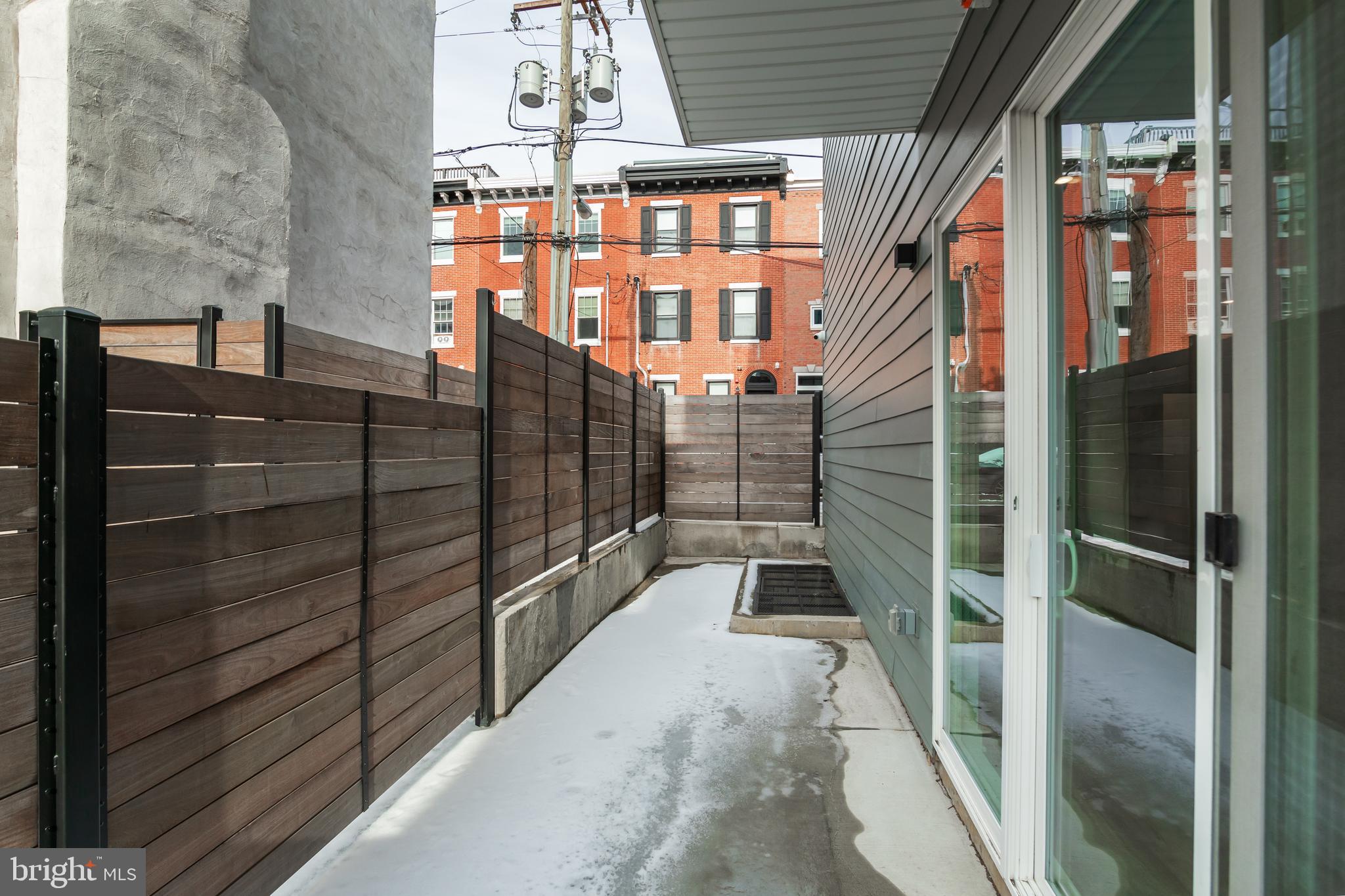 FAIRMOUNT - Residential Lease
