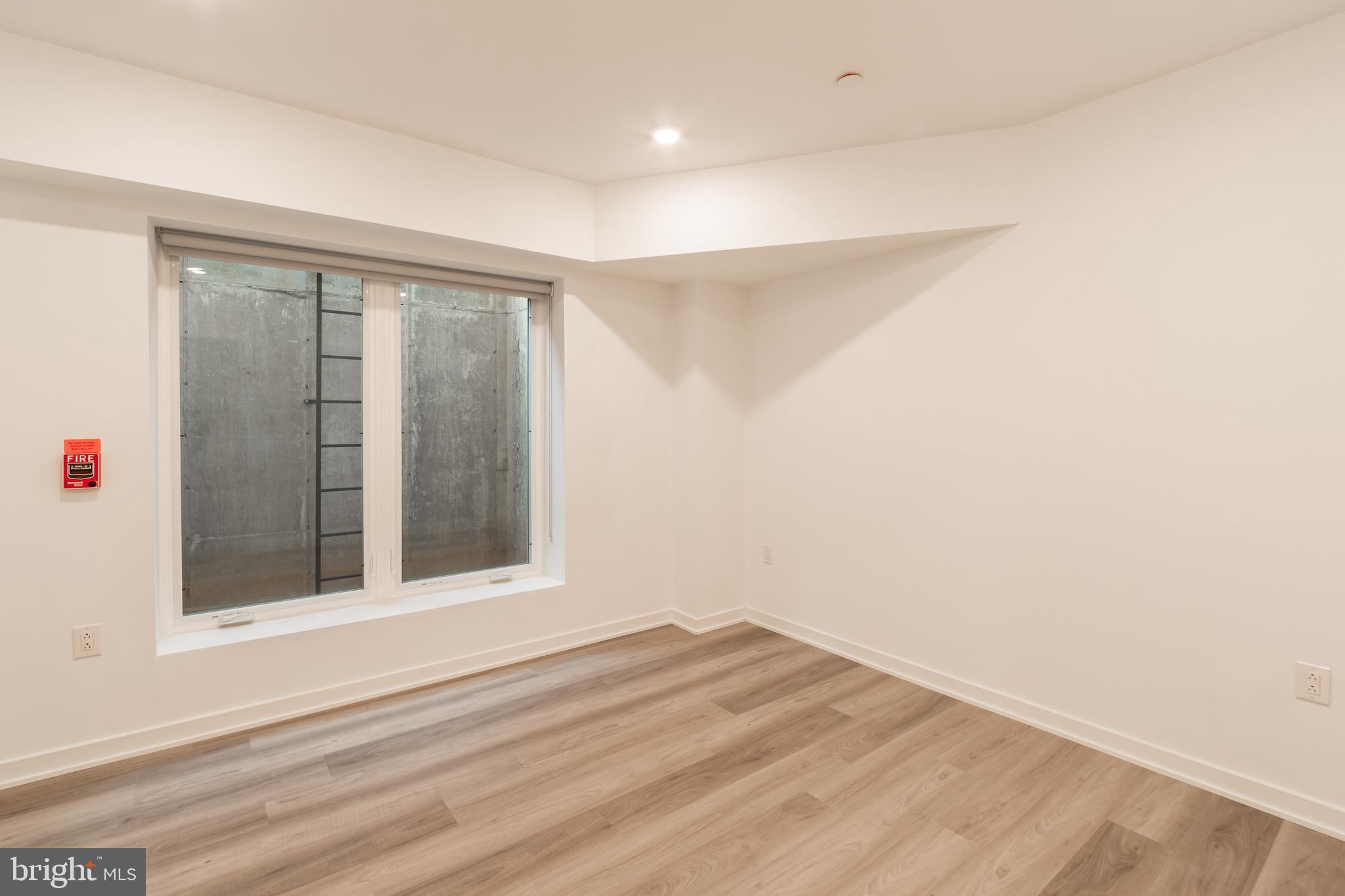 FAIRMOUNT - Residential Lease