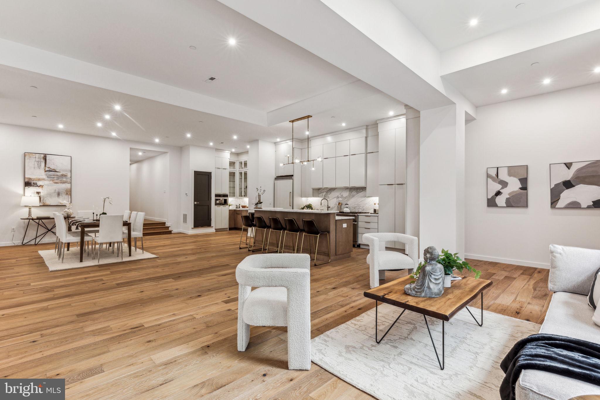 RITTENHOUSE SQUARE - Residential