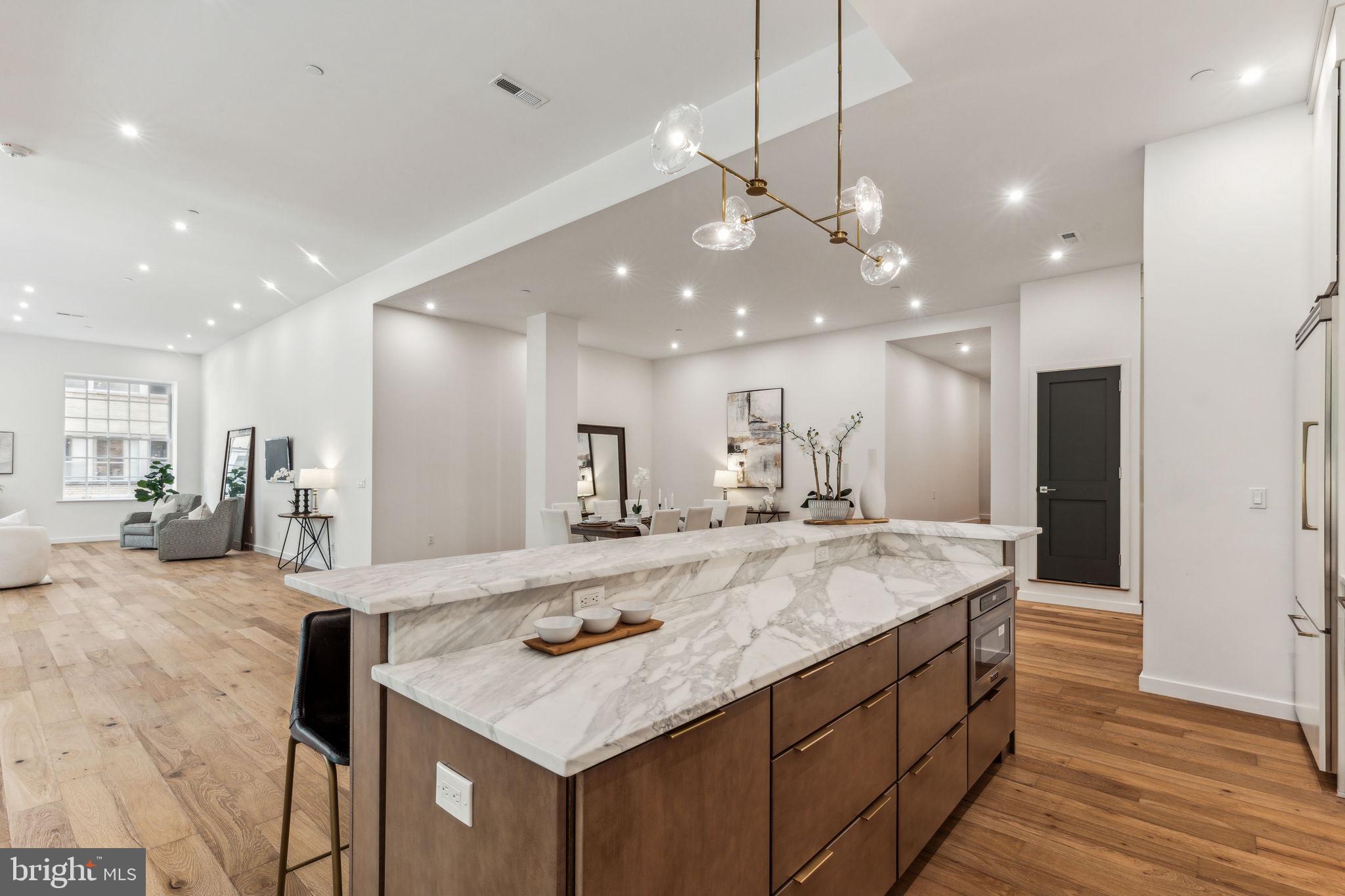 RITTENHOUSE SQUARE - Residential