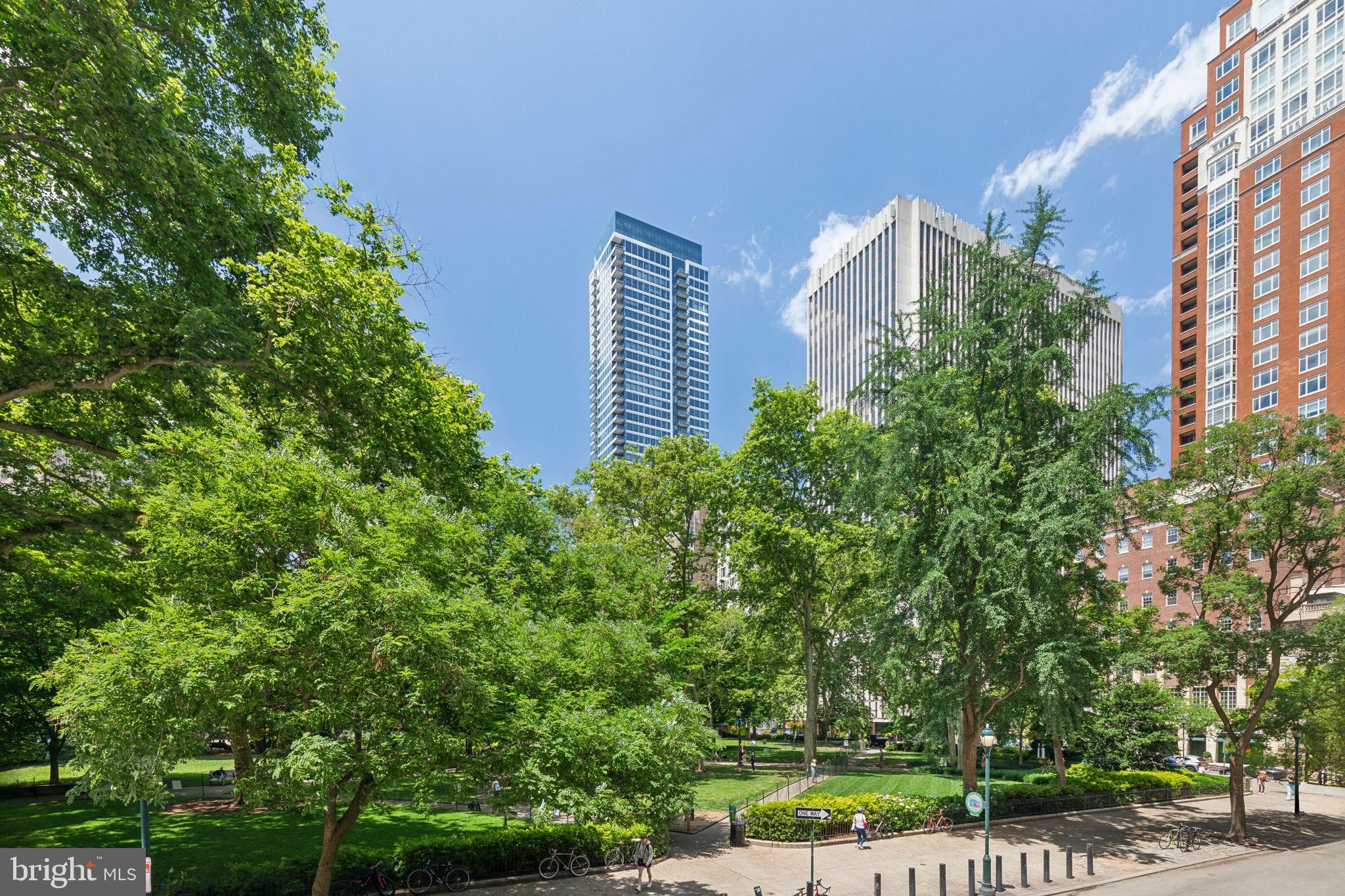 RITTENHOUSE SQUARE - Residential