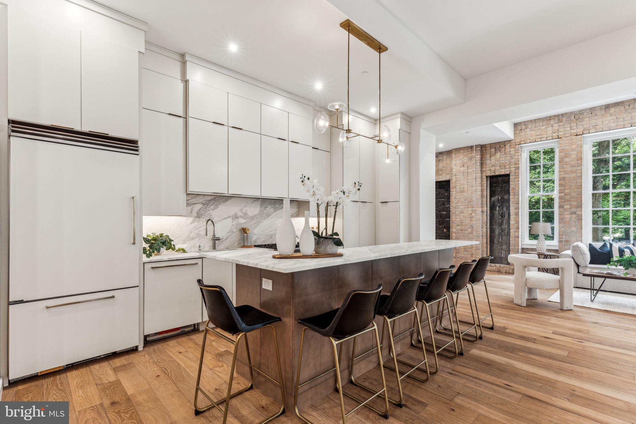 RITTENHOUSE SQUARE - Residential