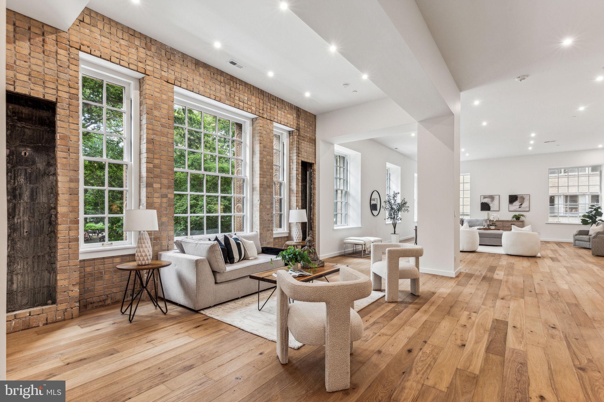 RITTENHOUSE SQUARE - Residential