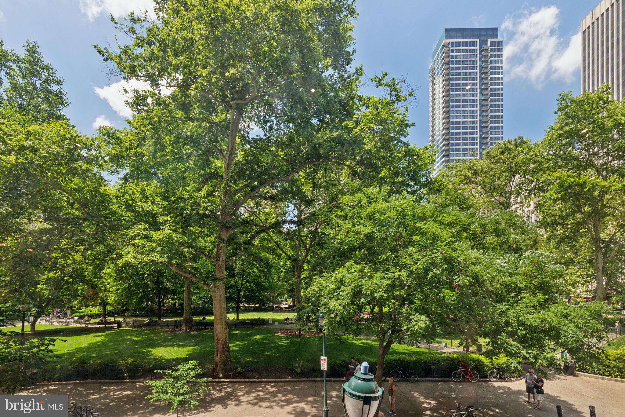 RITTENHOUSE SQUARE - Residential