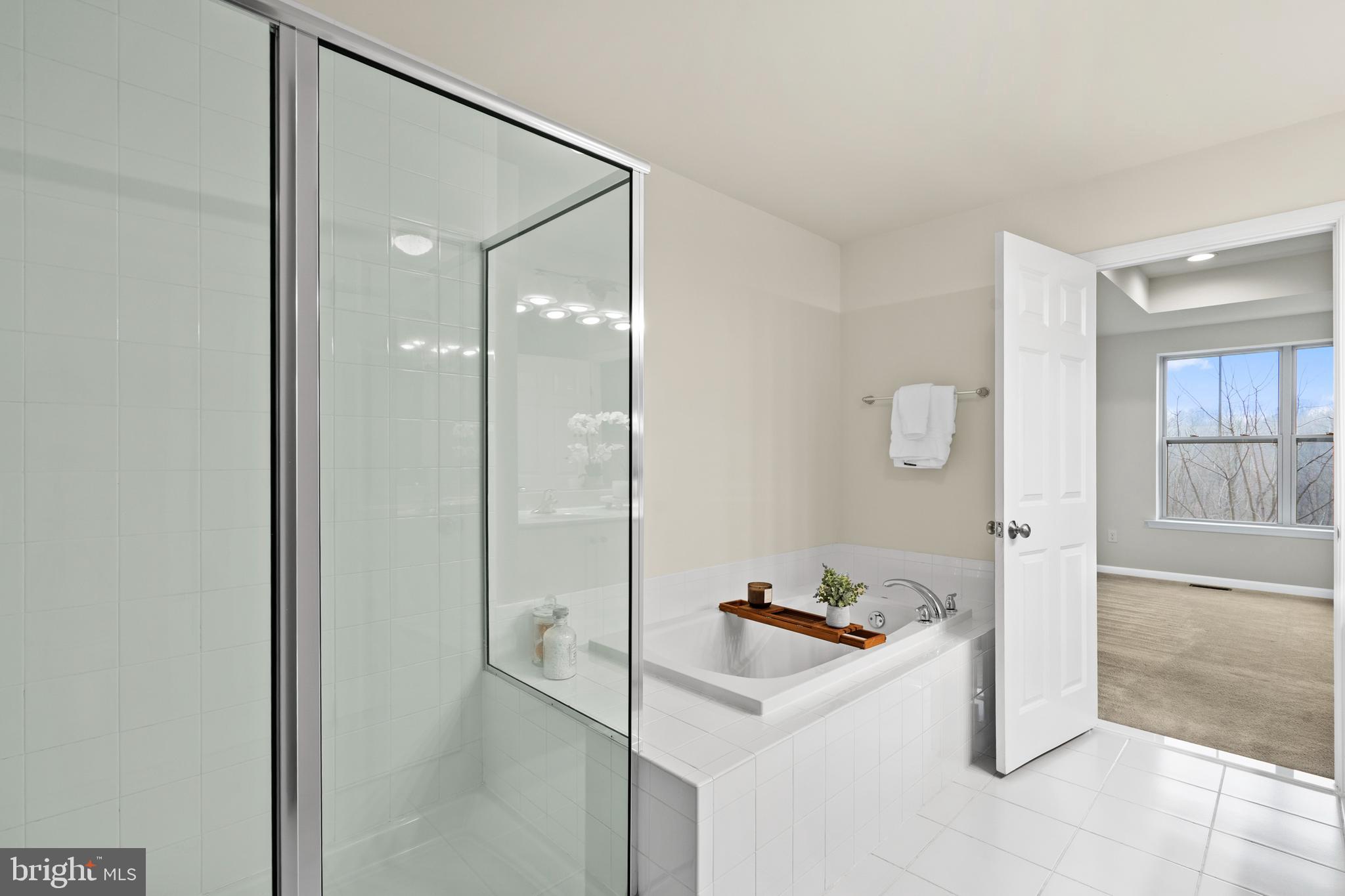 WALNUT WALK - Residential