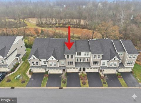 326 REDBUD LANE KENNETT SQUARE PA 19348