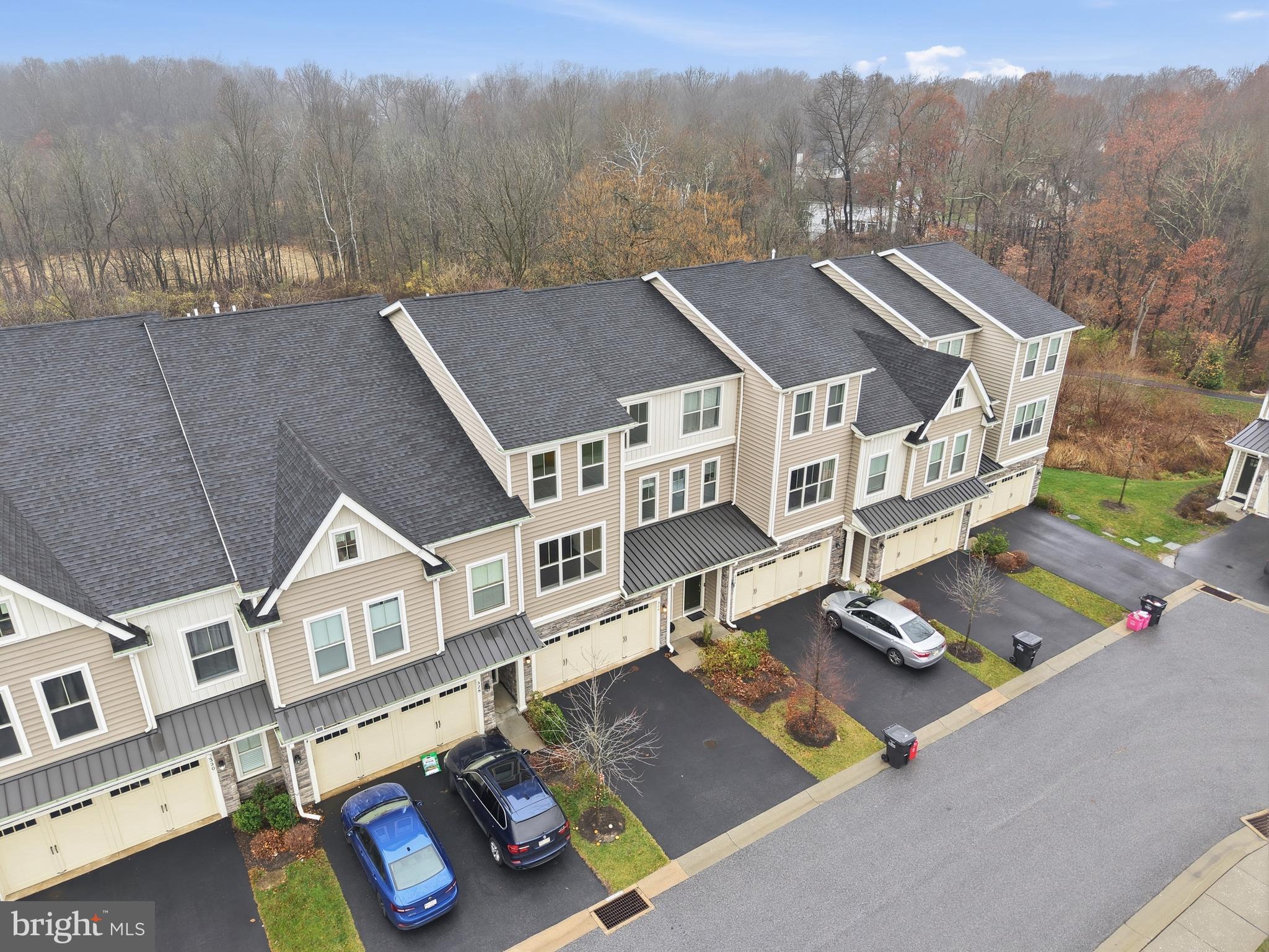 WALNUT WALK - Residential