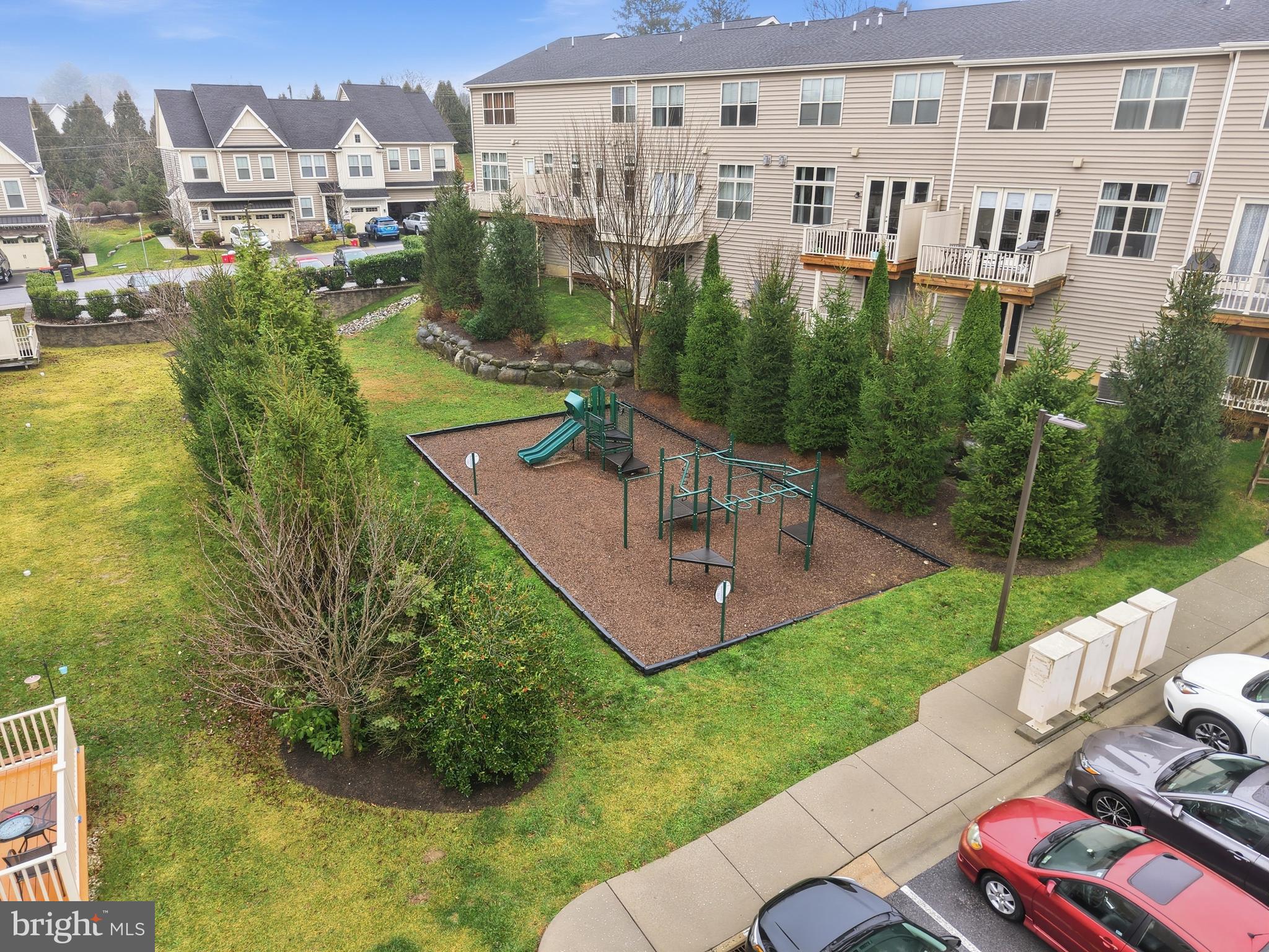 WALNUT WALK - Residential