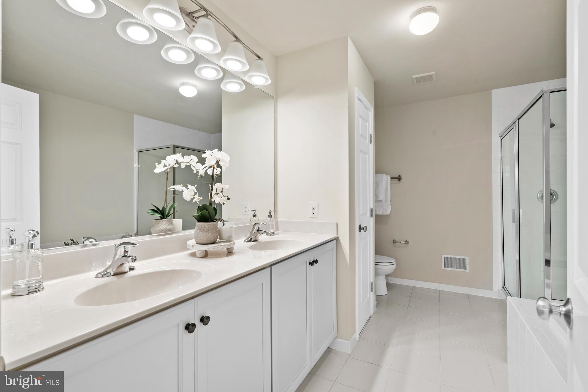 WALNUT WALK - Residential