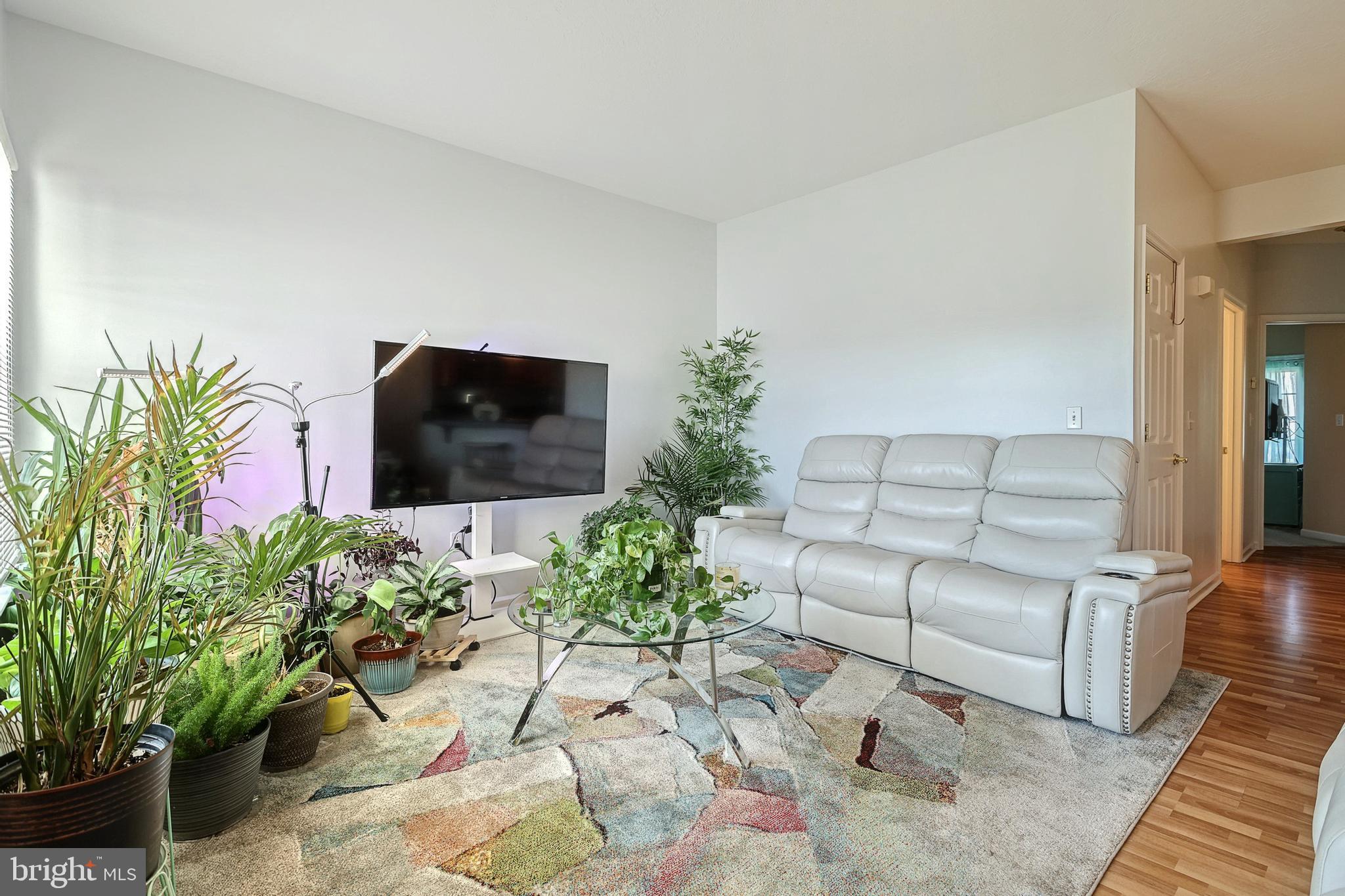 ASHCOMBE FARMS - Residential